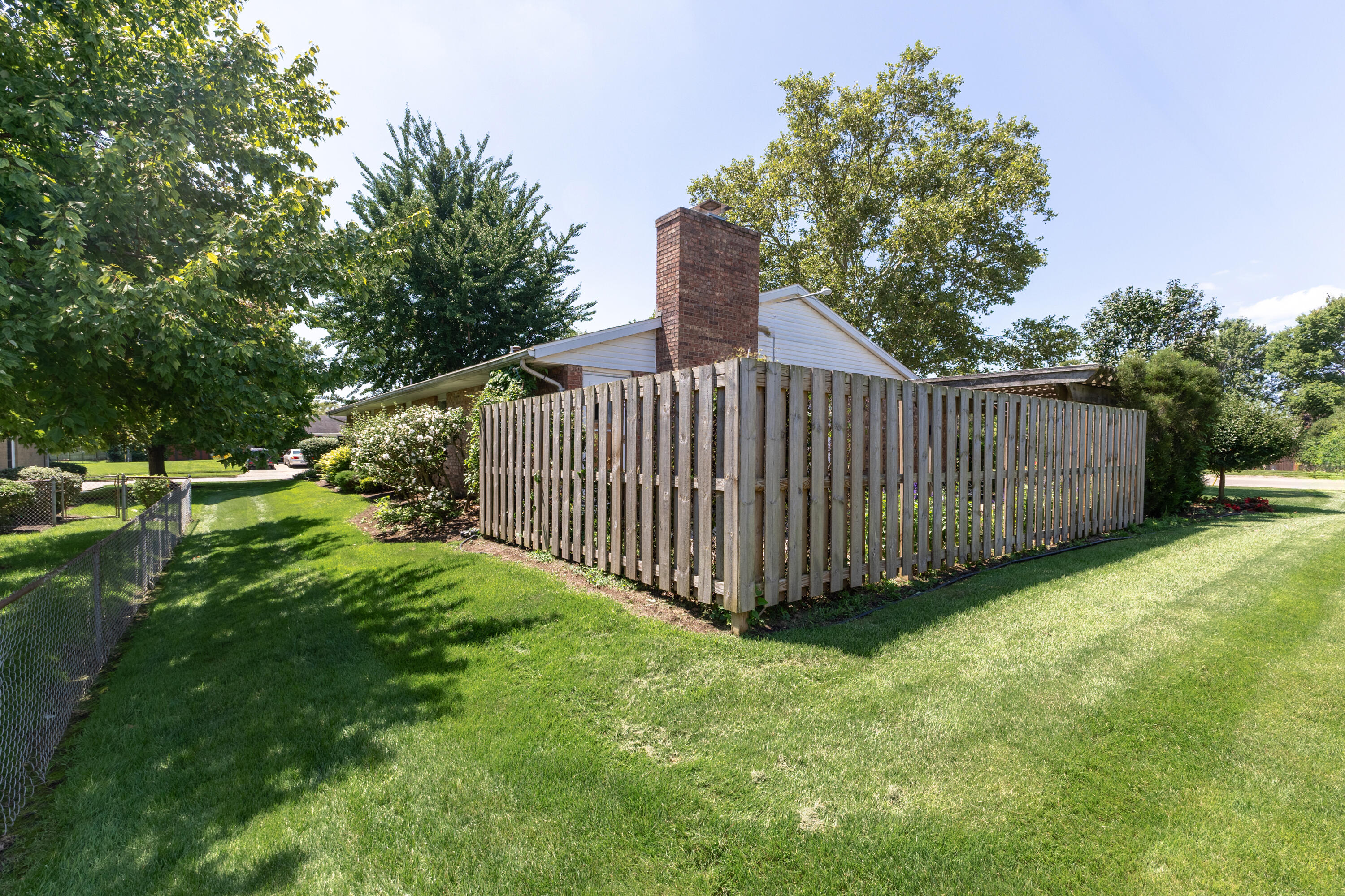 801 Dorset, Troy, Ohio 45373