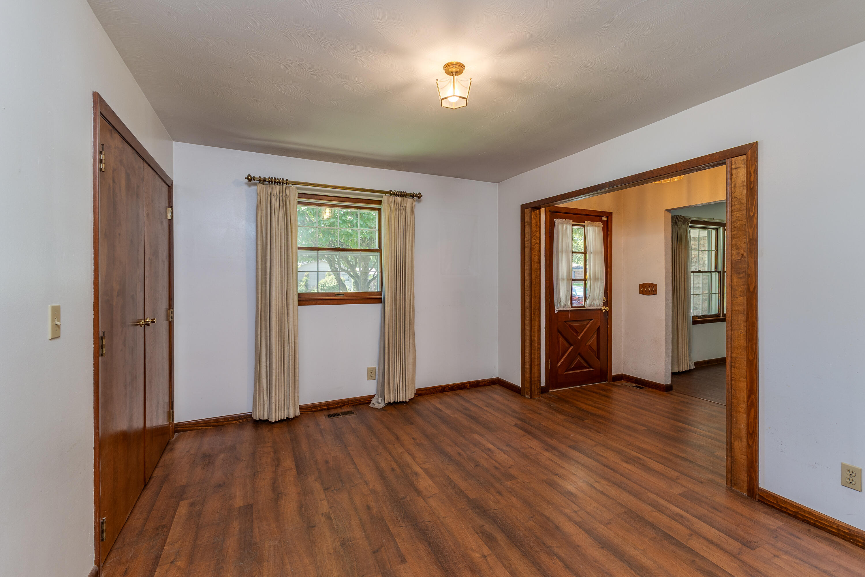 801 Dorset, Troy, Ohio 45373