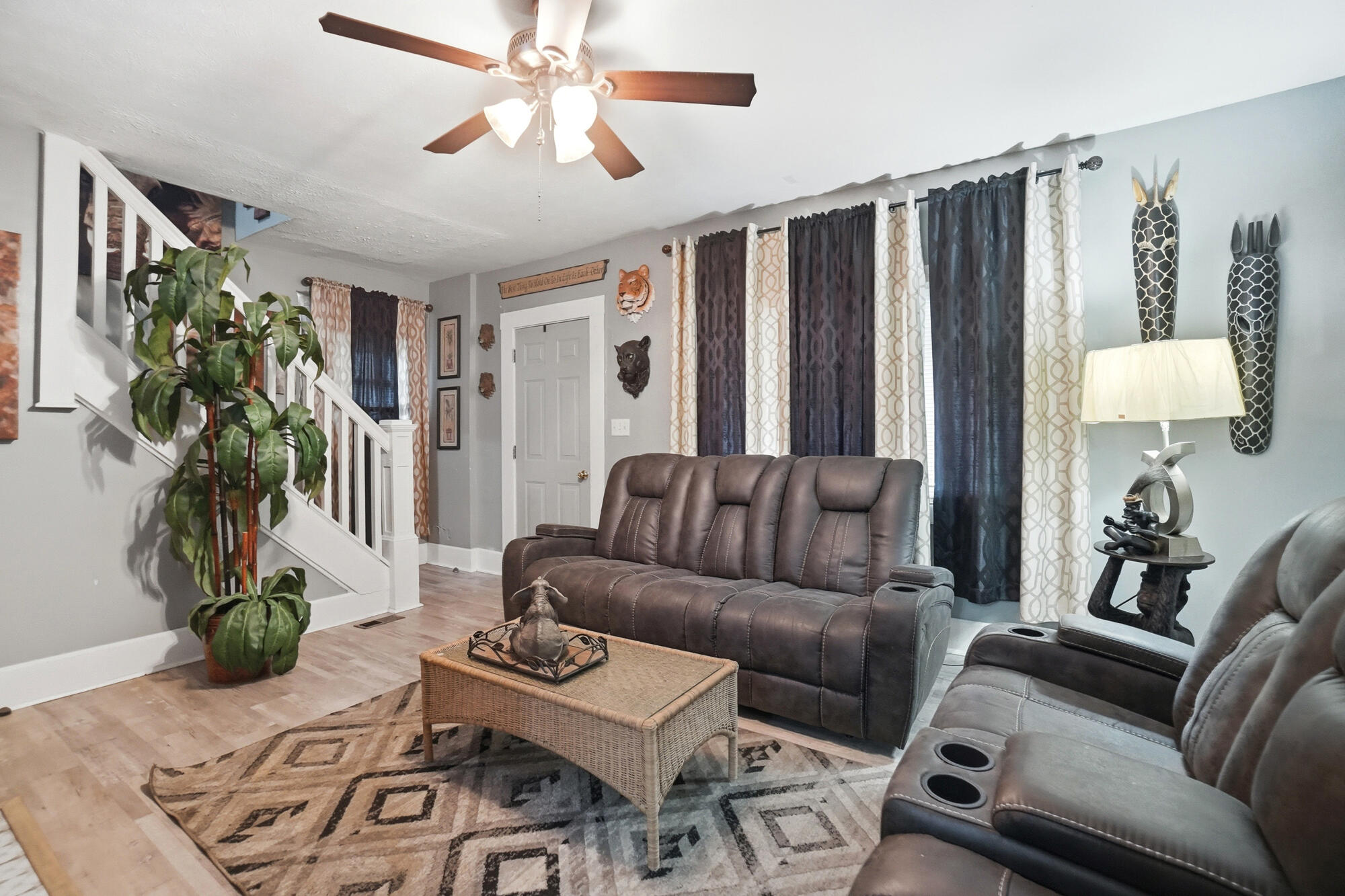 1587 Charles, Springfield, Ohio 45505