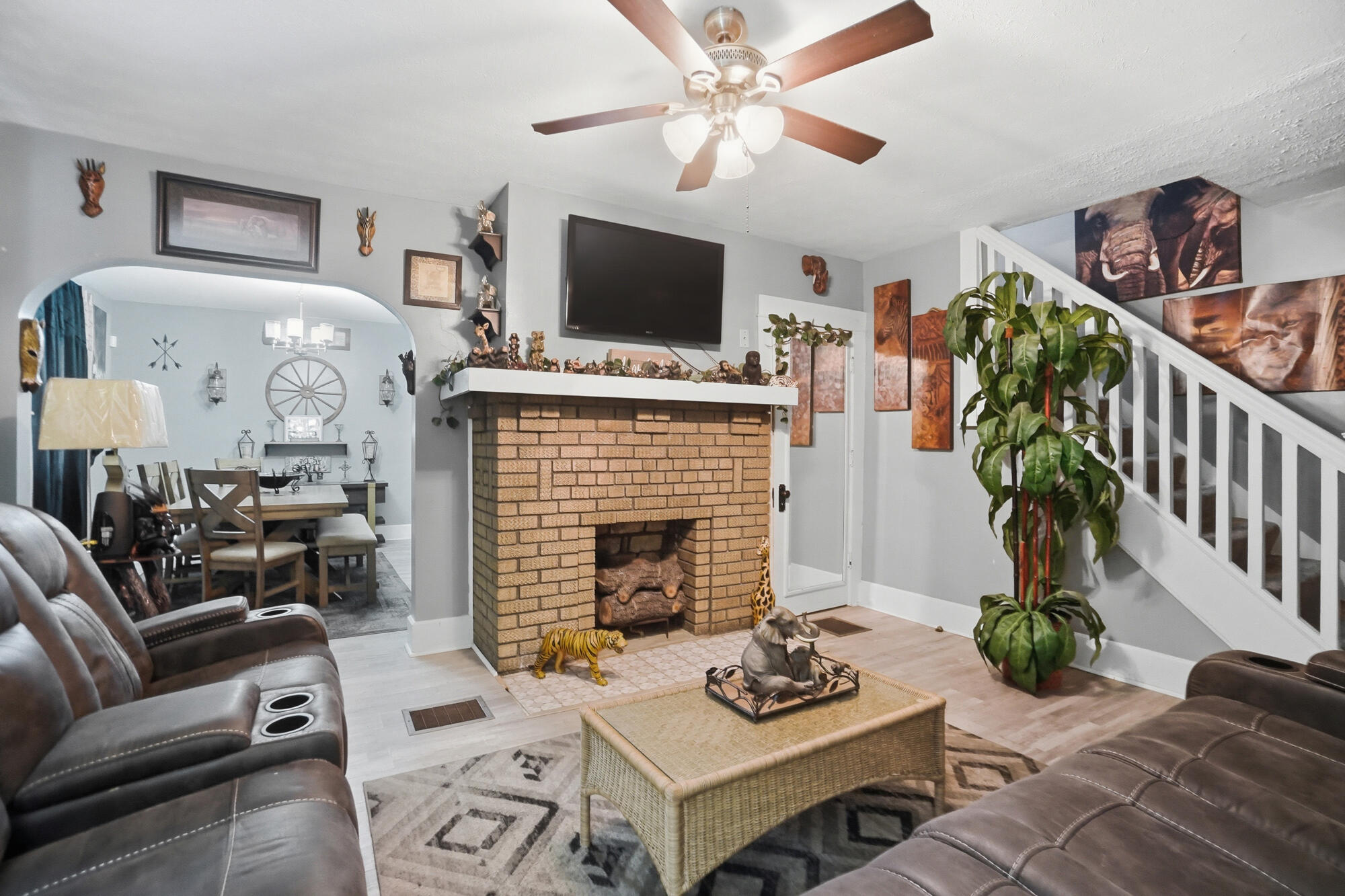 1587 Charles, Springfield, Ohio 45505