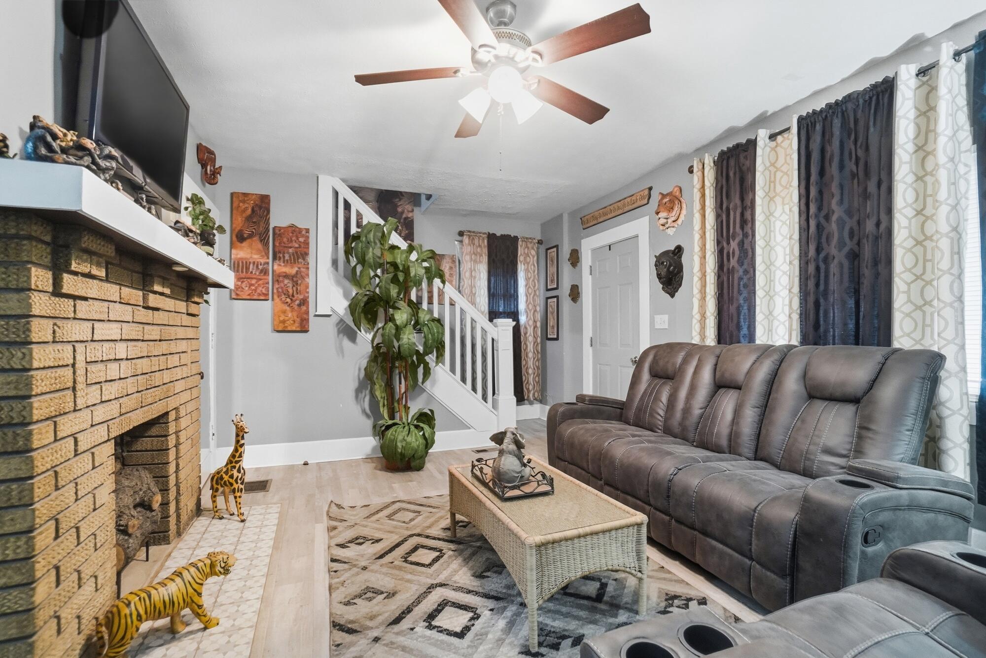 1587 Charles, Springfield, Ohio 45505