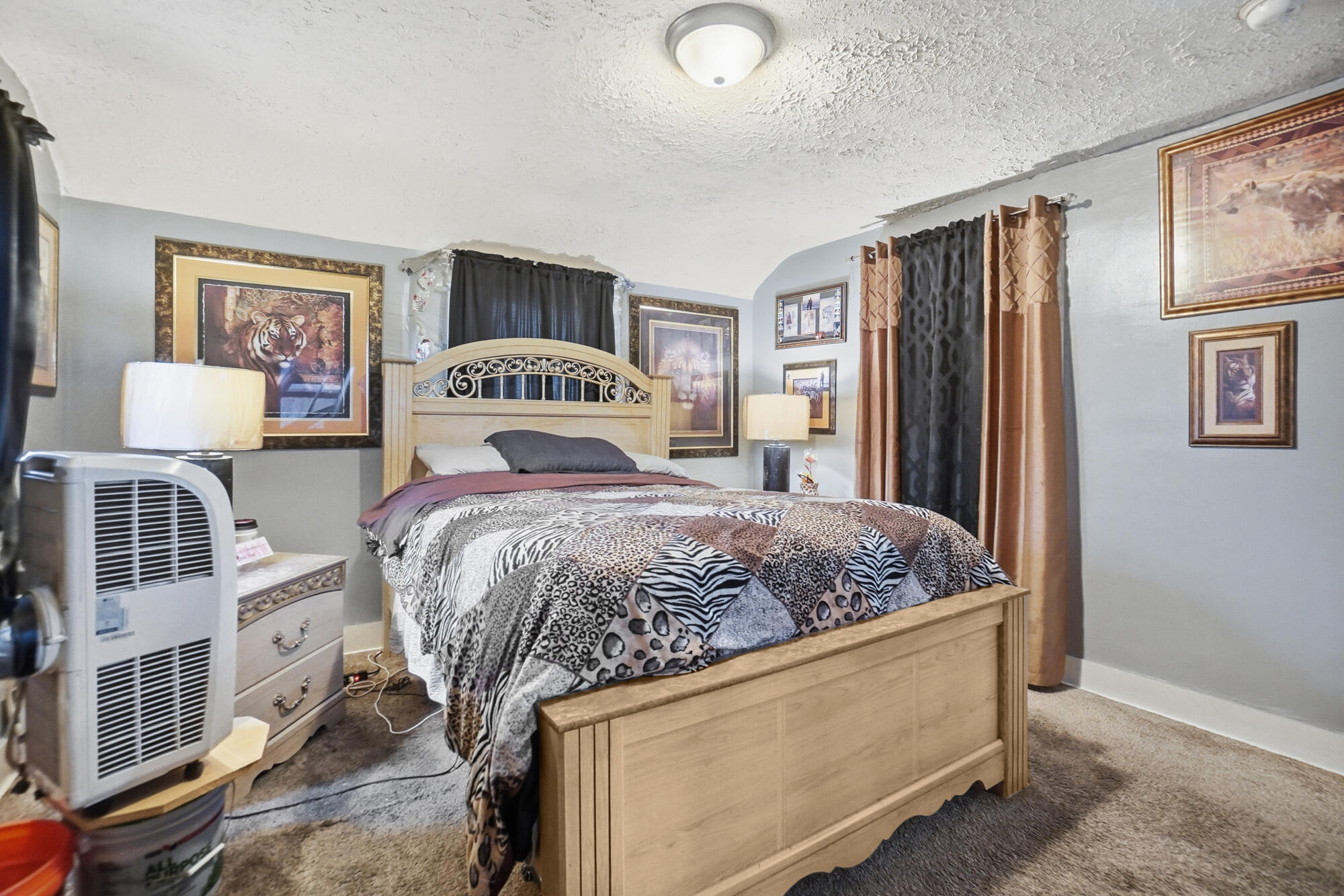1587 Charles, Springfield, Ohio 45505
