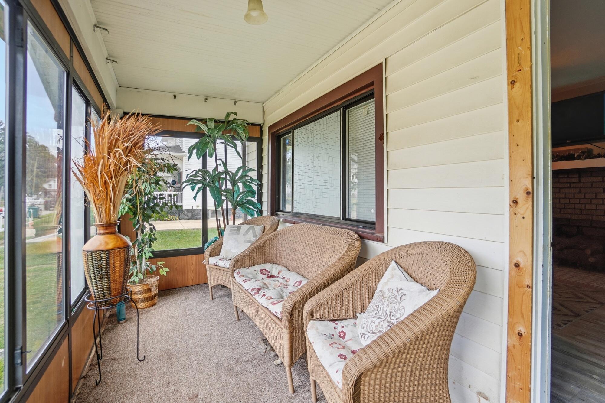 1587 Charles, Springfield, Ohio 45505