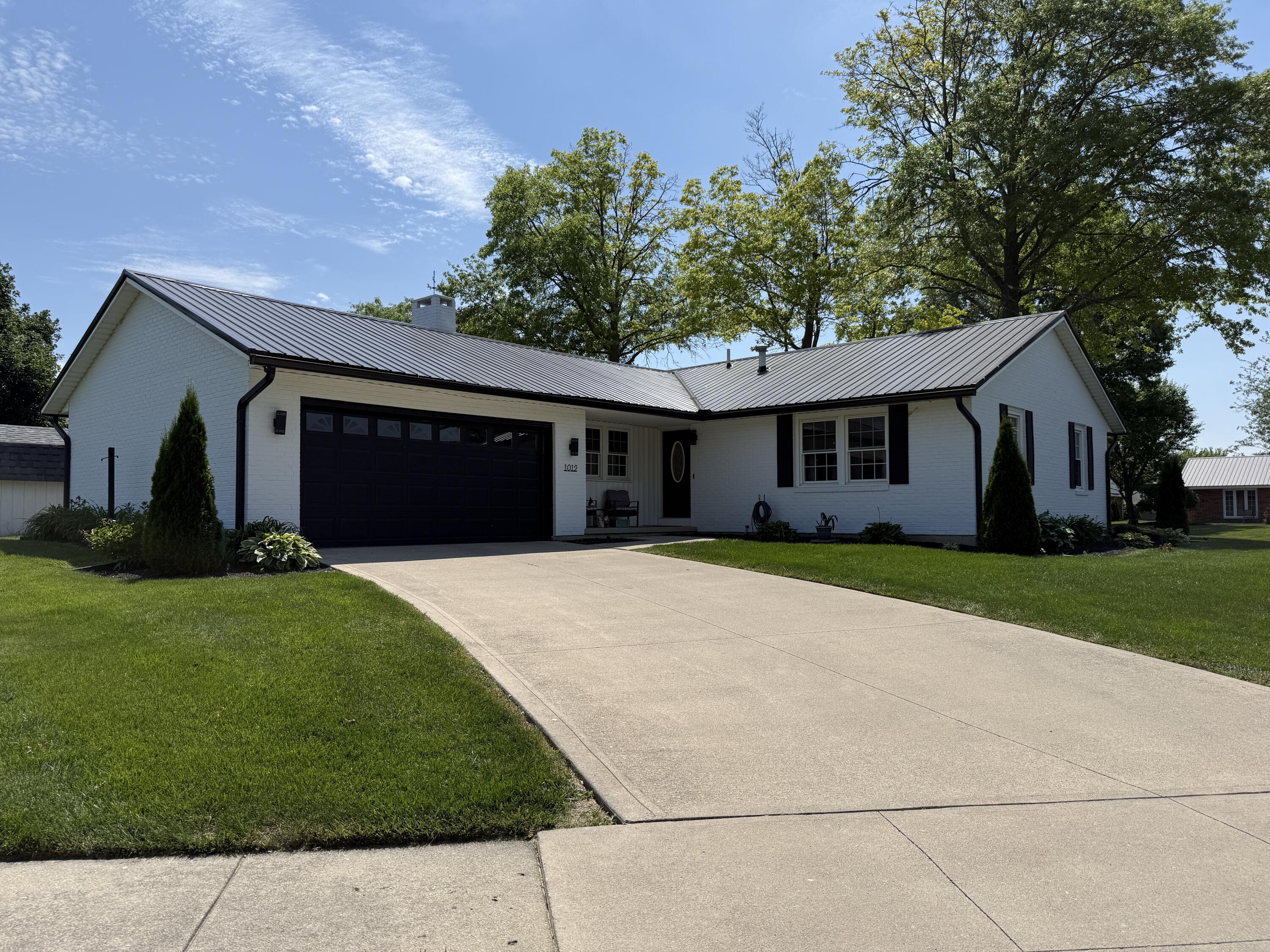 1012 Canterbury, Celina, Ohio 45822
