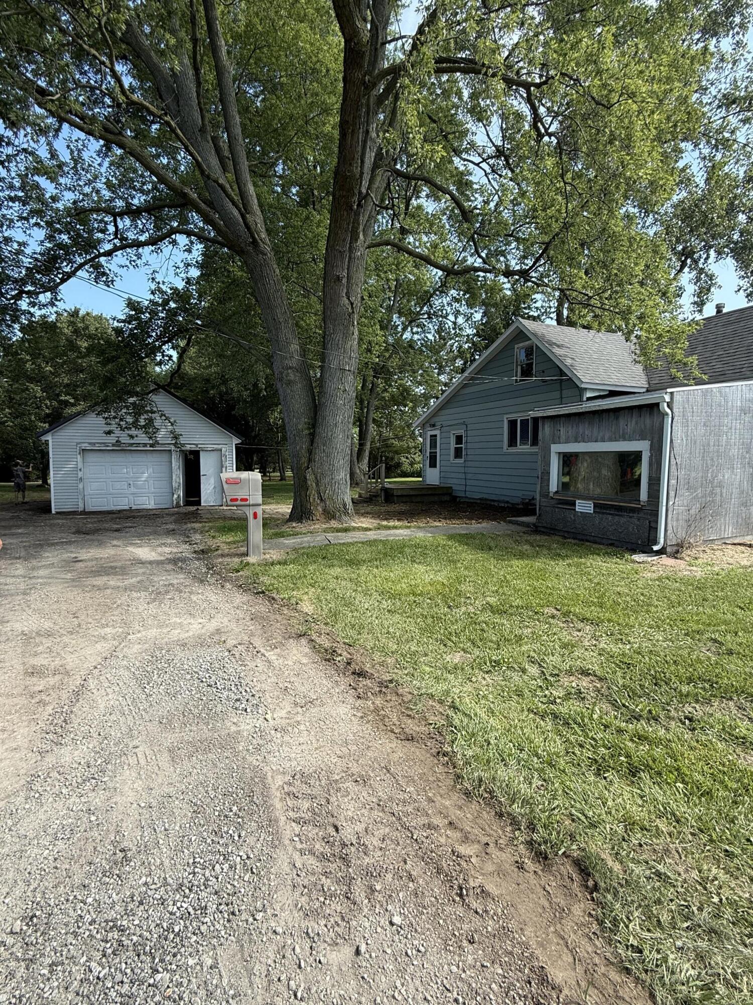 19509 State Route 67, Wapakoneta, Ohio 45895