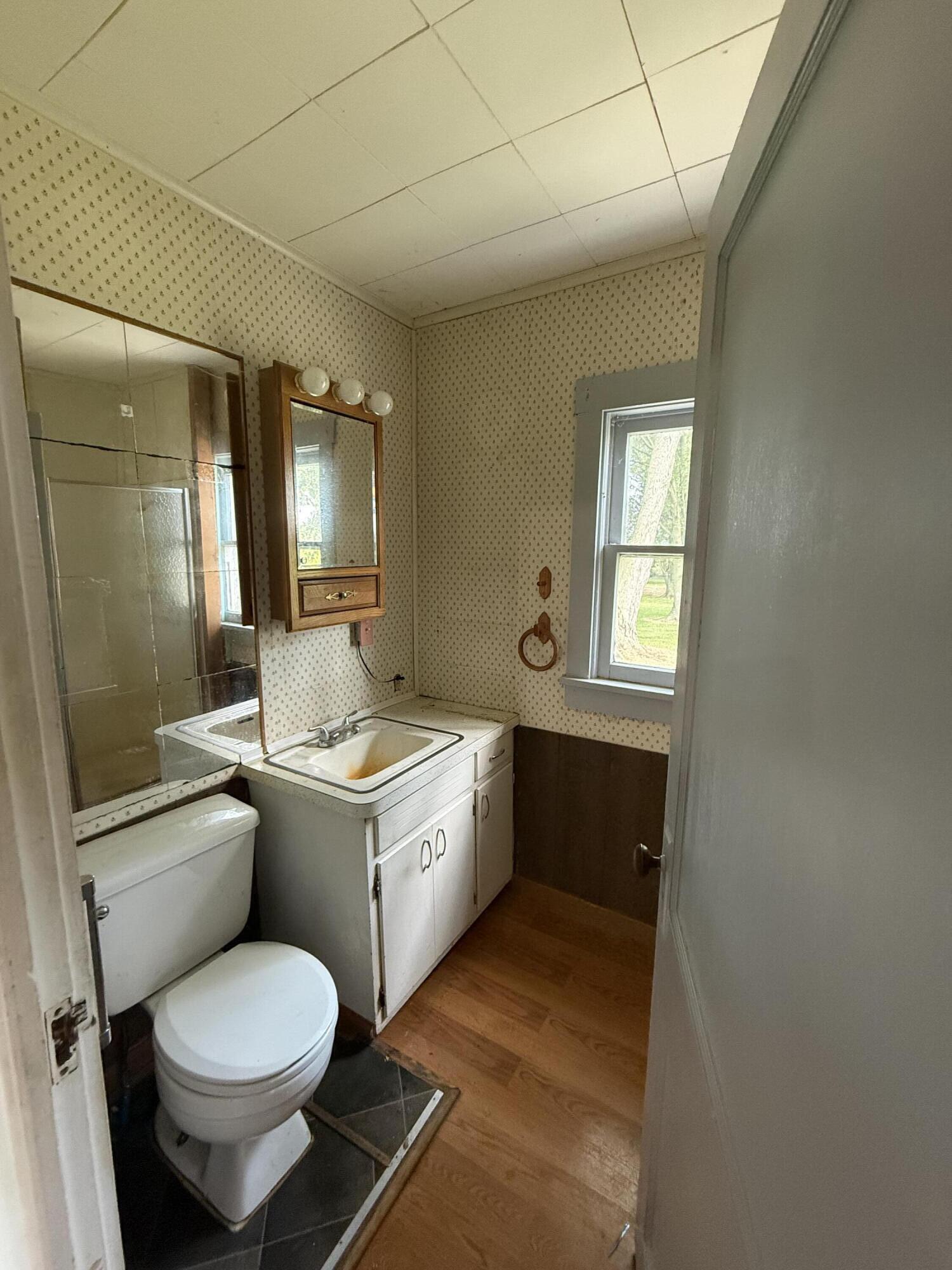 19509 State Route 67, Wapakoneta, Ohio 45895