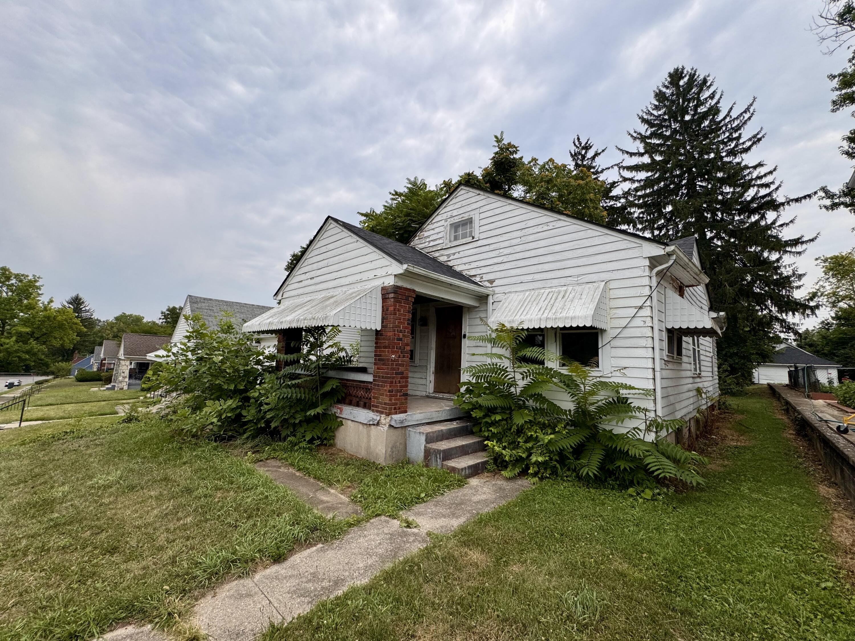230 Fairview, Dayton, Ohio 45405