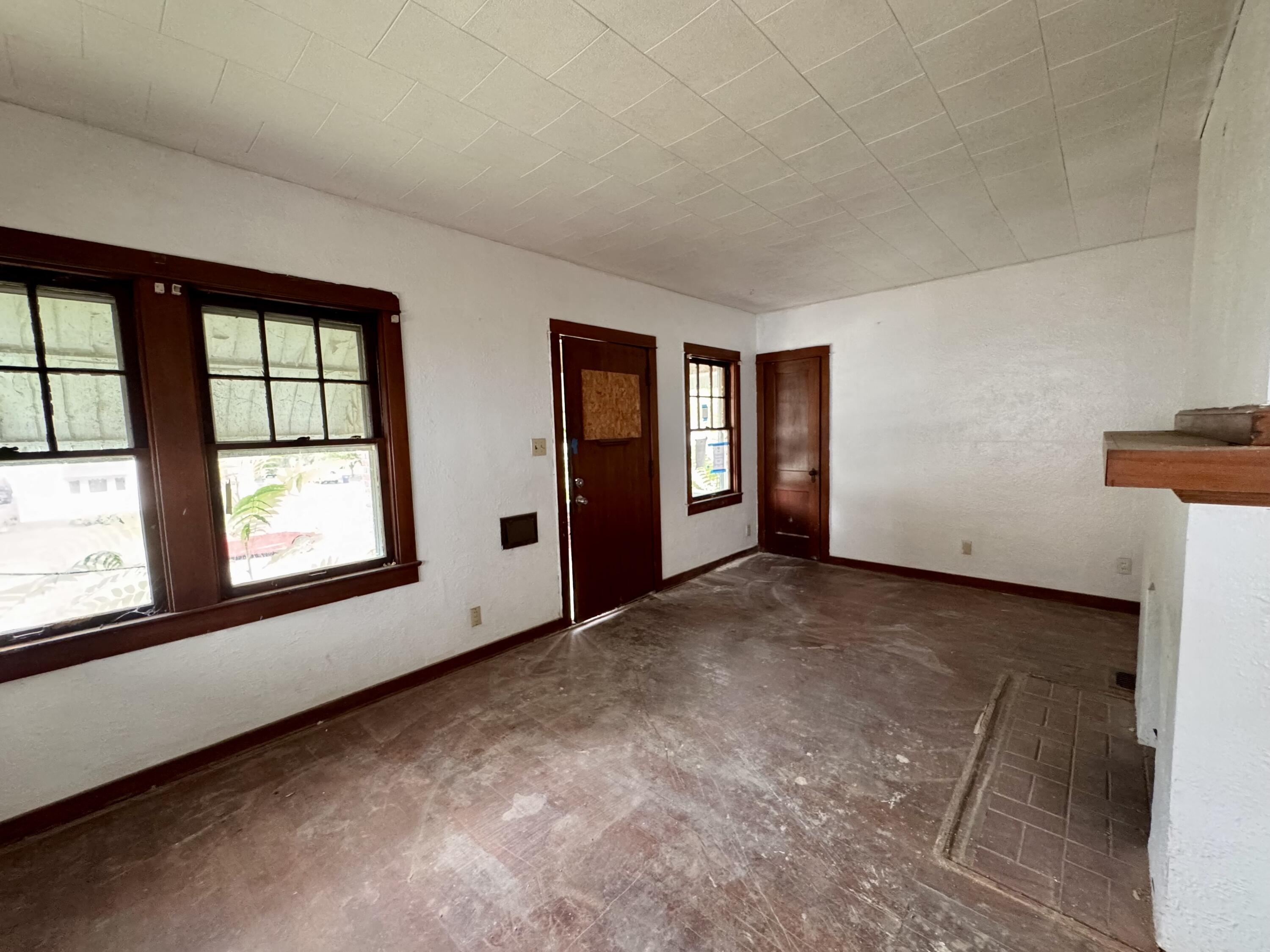 230 Fairview, Dayton, Ohio 45405