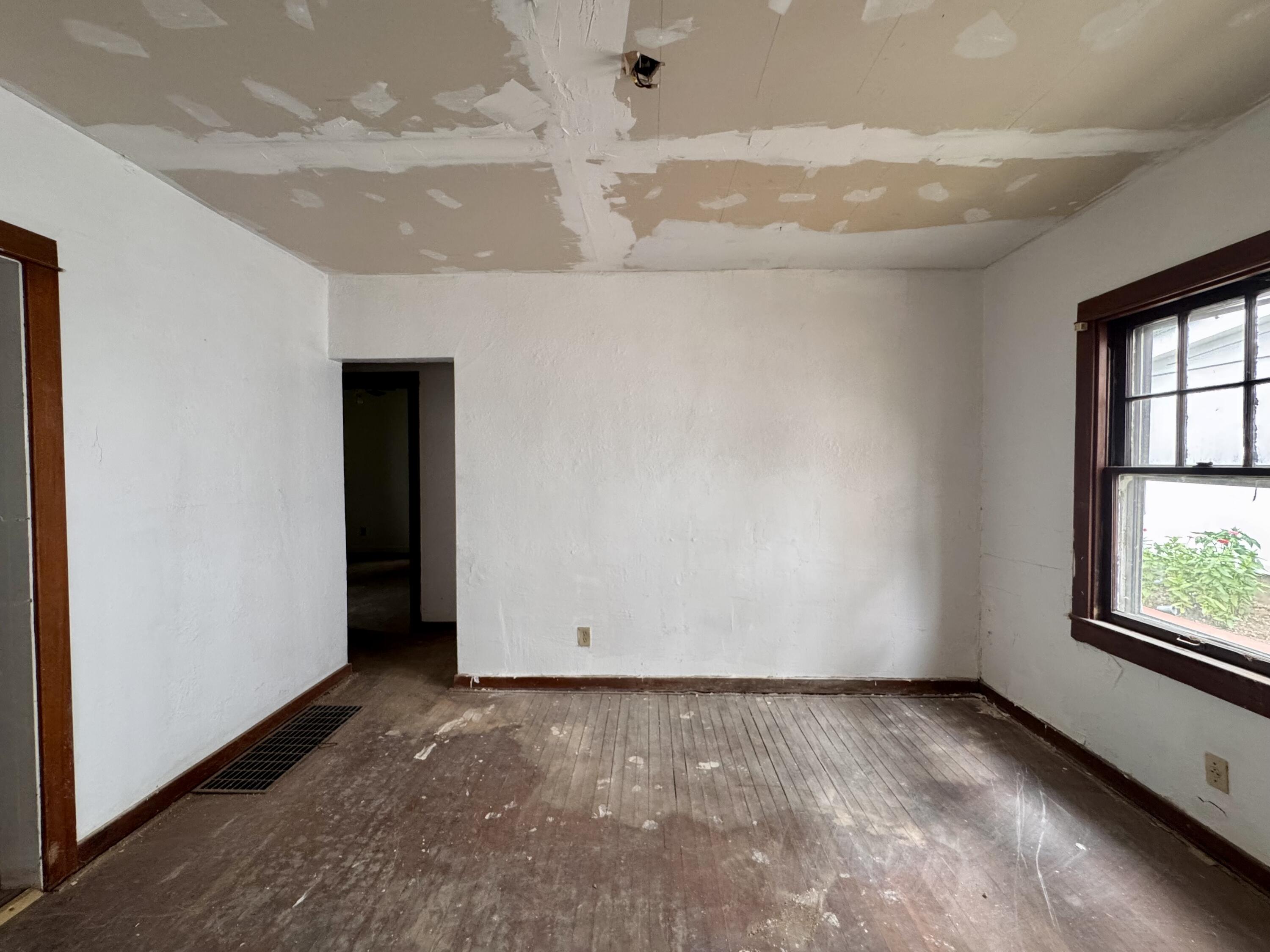 230 Fairview, Dayton, Ohio 45405