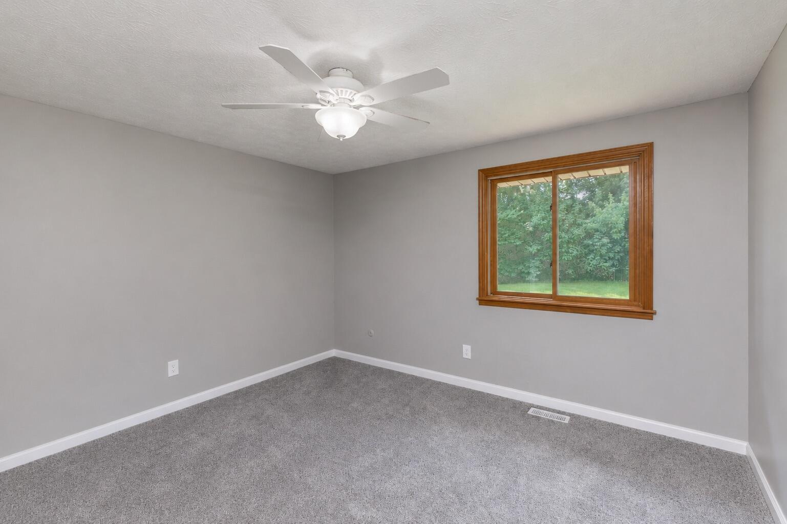 4900 Seville, Englewood, Ohio 45322