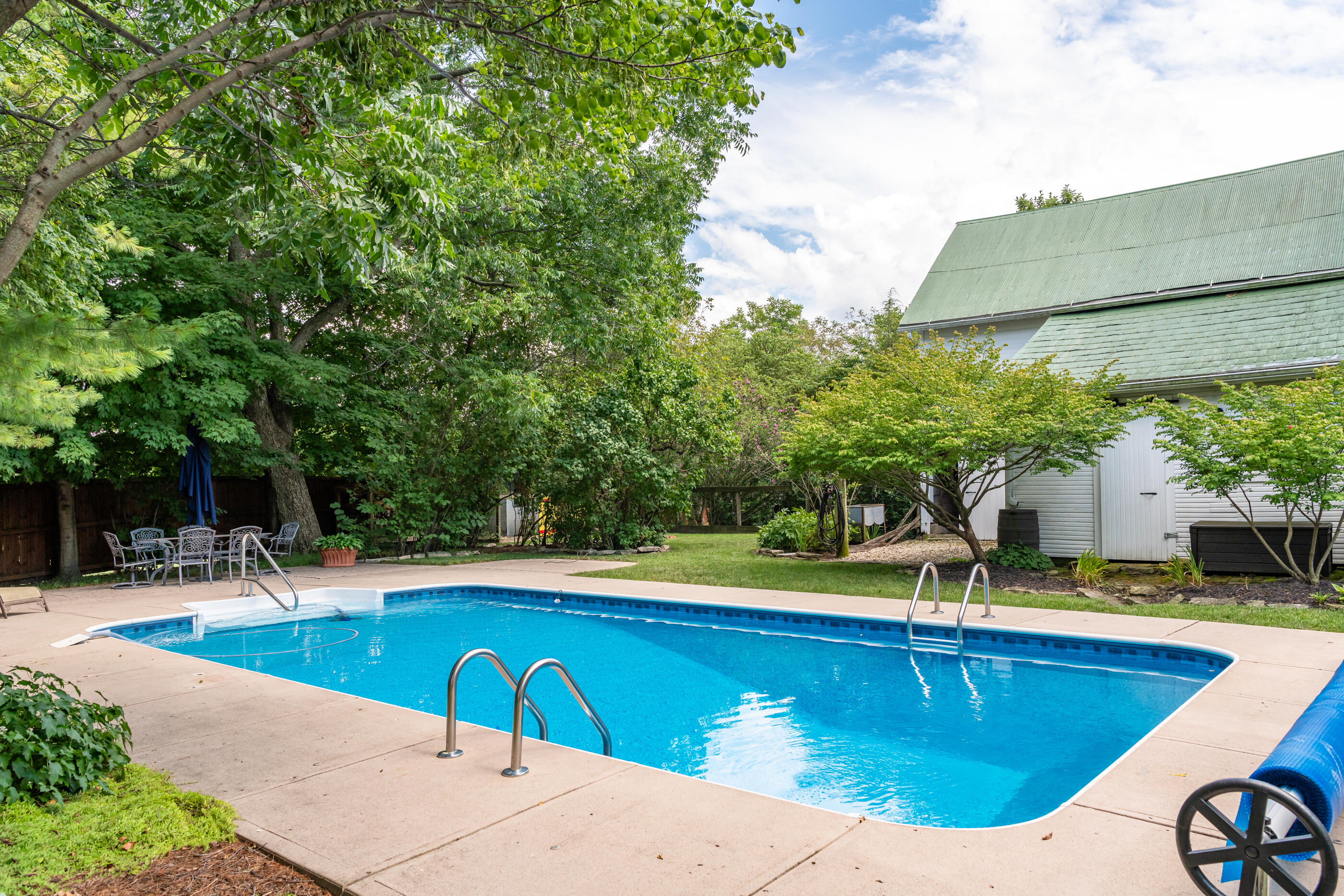 4 High, Mechanicsburg, Ohio 43044