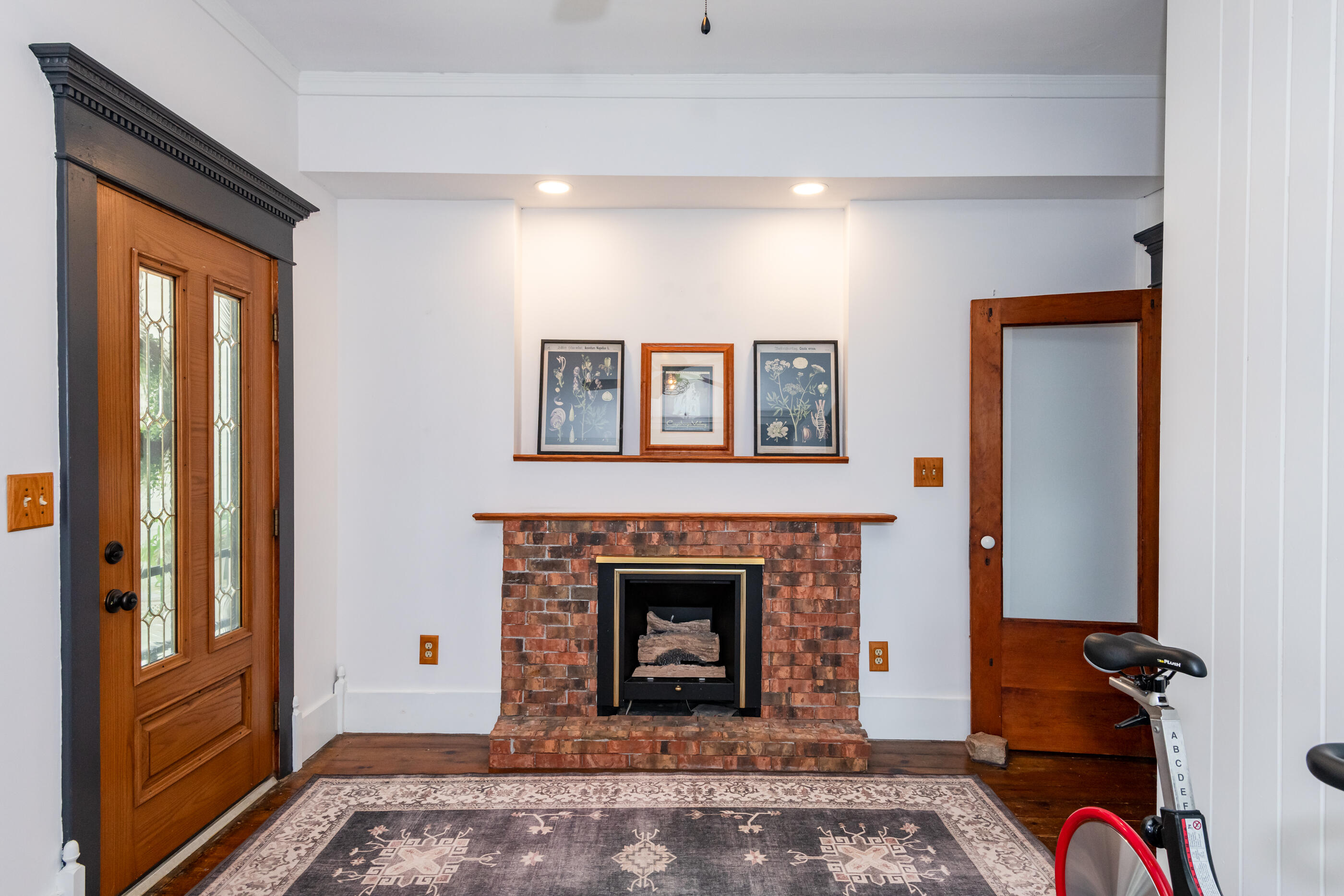 4 High, Mechanicsburg, Ohio 43044
