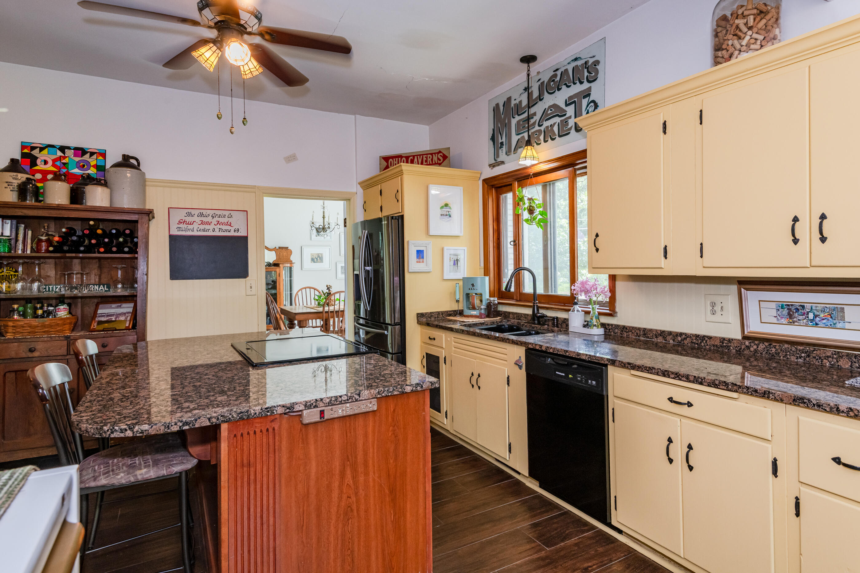 4 High, Mechanicsburg, Ohio 43044