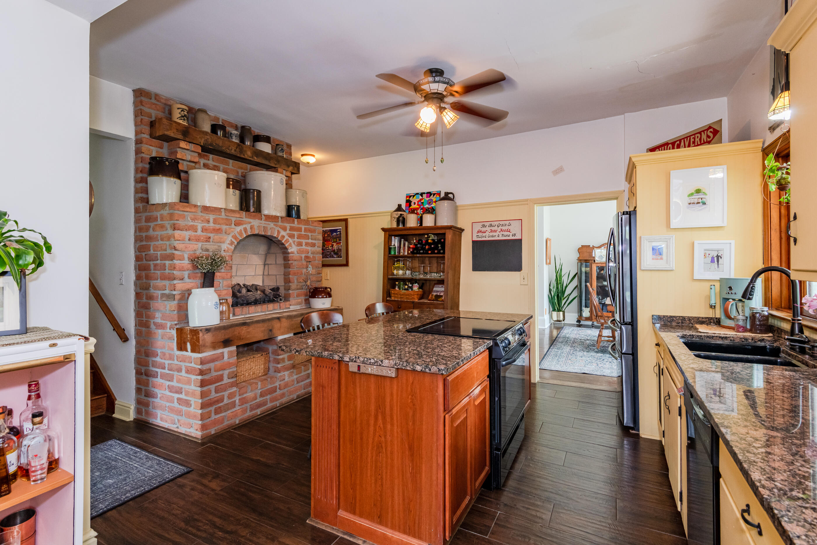 4 High, Mechanicsburg, Ohio 43044