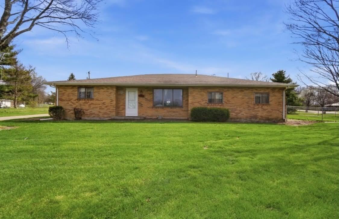 6020 Studebaker, Tipp City, Ohio 45371