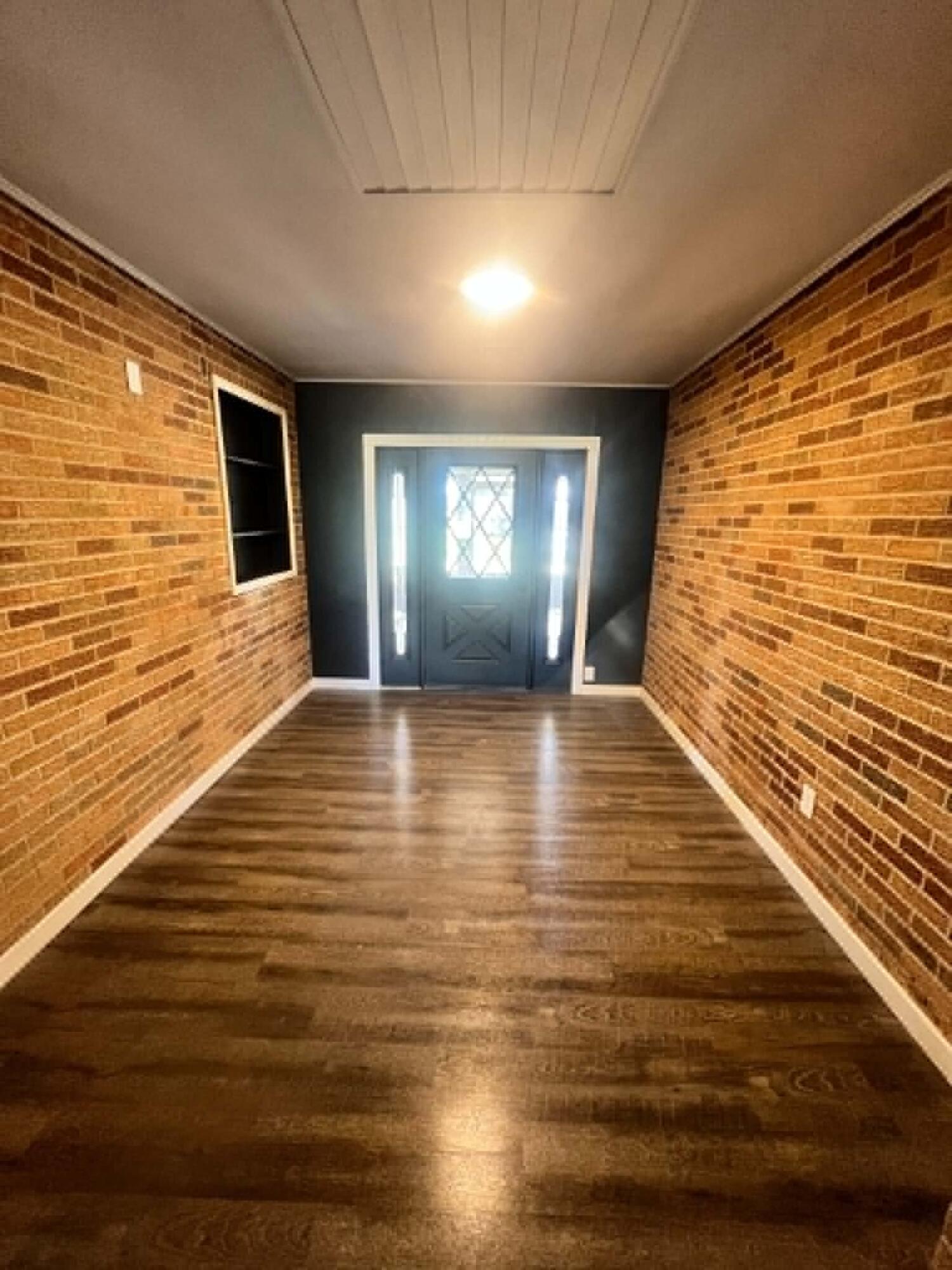 6020 Studebaker, Tipp City, Ohio 45371
