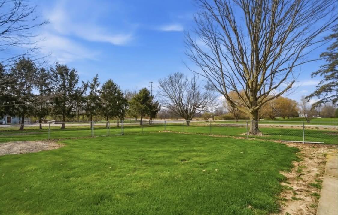 6020 Studebaker, Tipp City, Ohio 45371