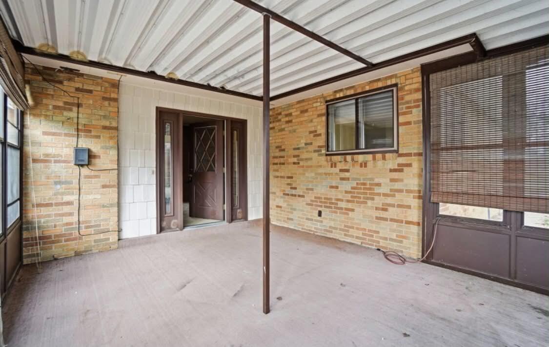 6020 Studebaker, Tipp City, Ohio 45371