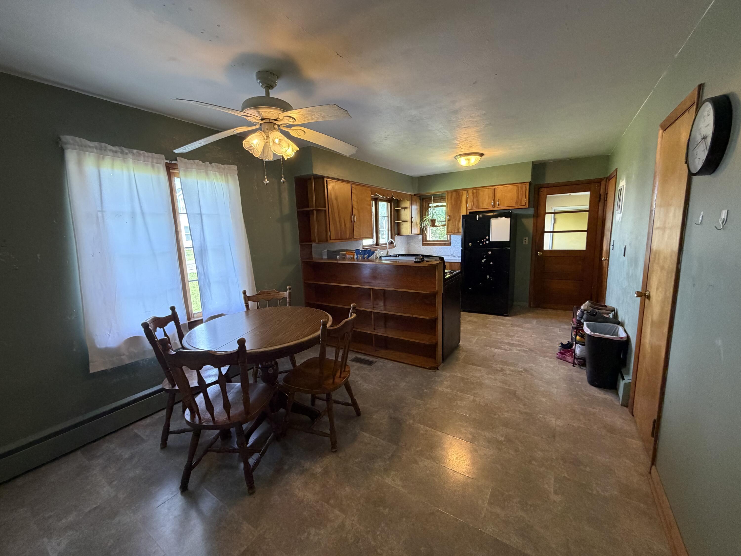 6586 Rosewood-Quincy, De Graff, Ohio 43318
