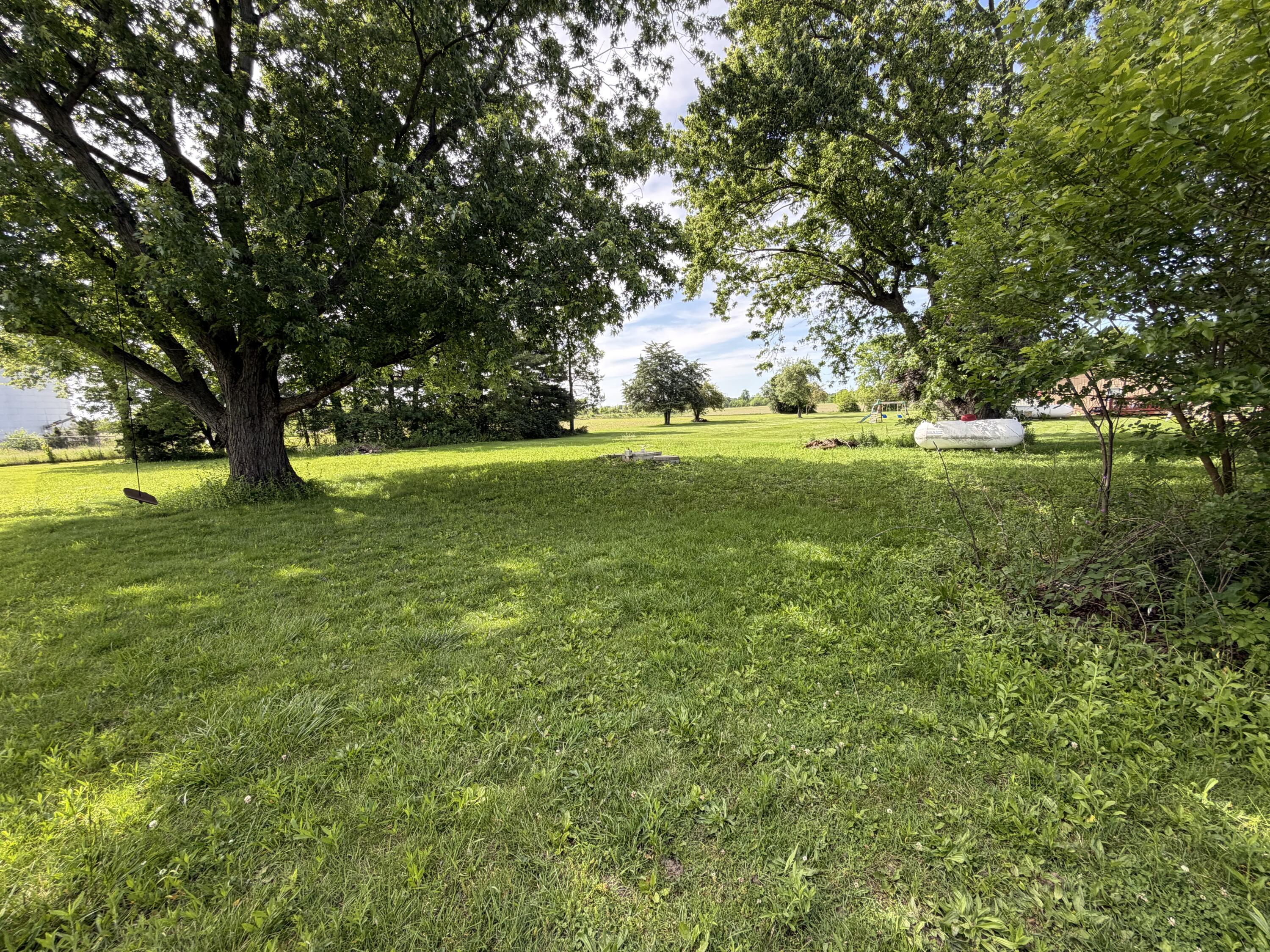 6586 Rosewood-Quincy, De Graff, Ohio 43318