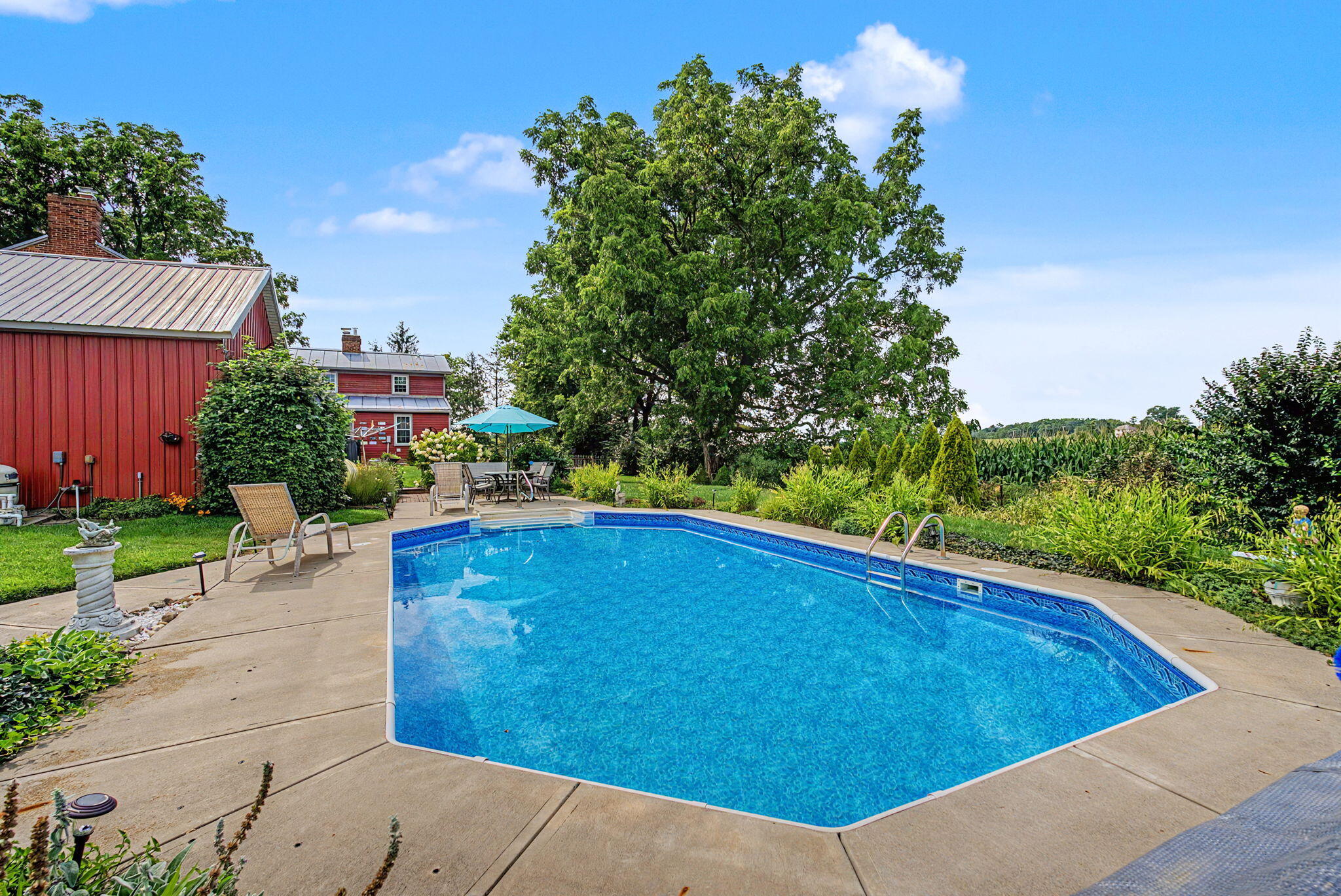 7646 River, Springfield, Ohio 45502