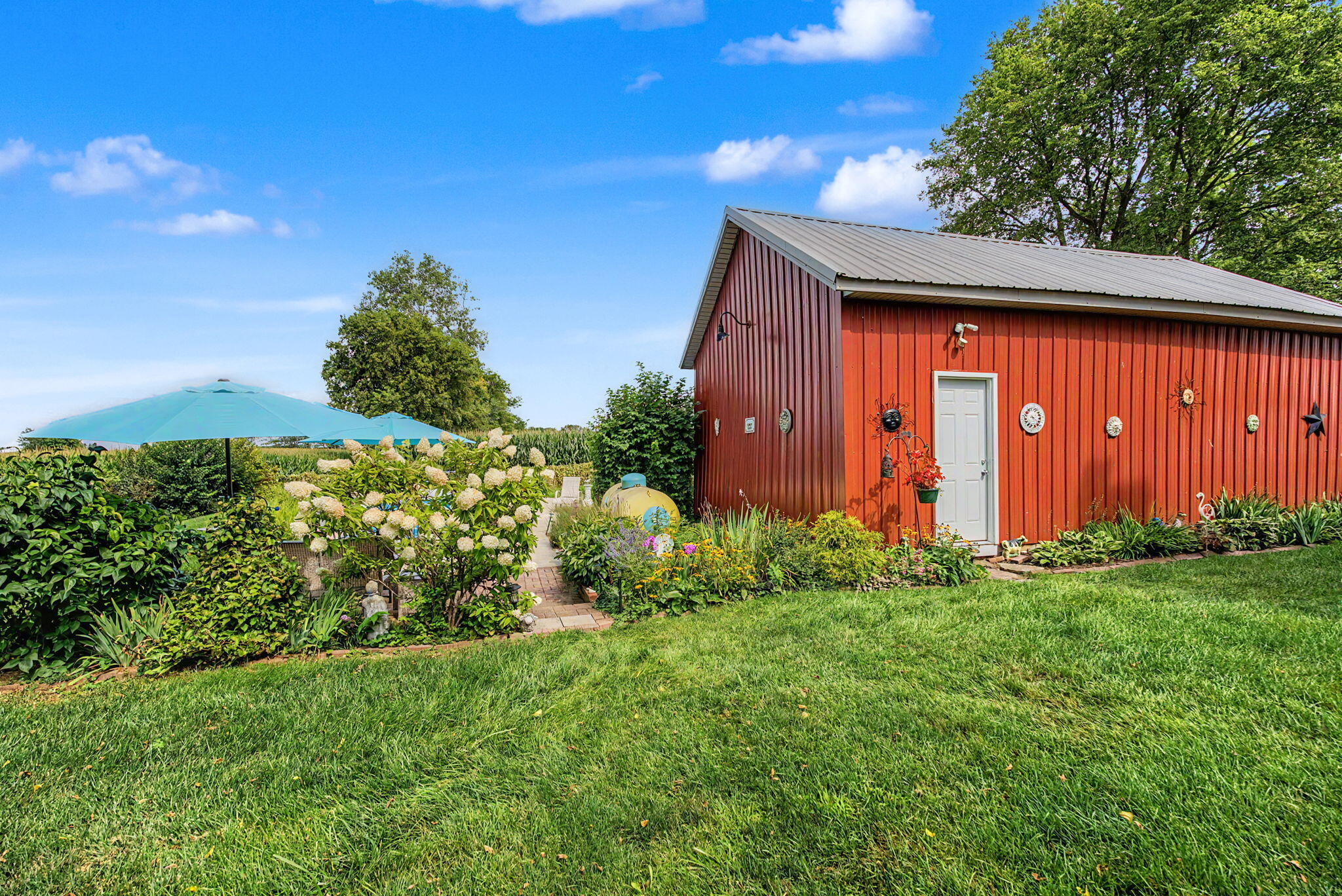 7646 River, Springfield, Ohio 45502