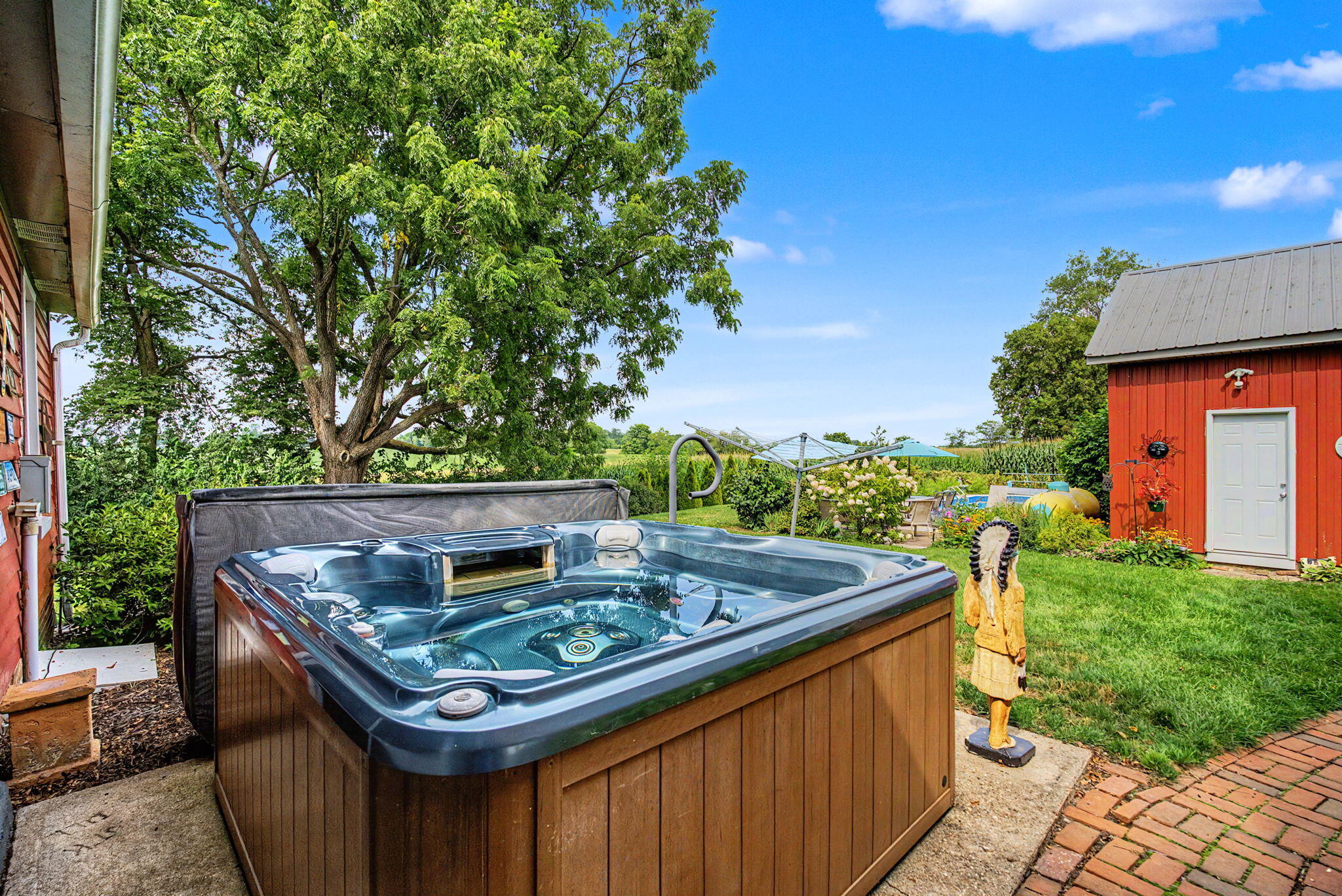7646 River, Springfield, Ohio 45502