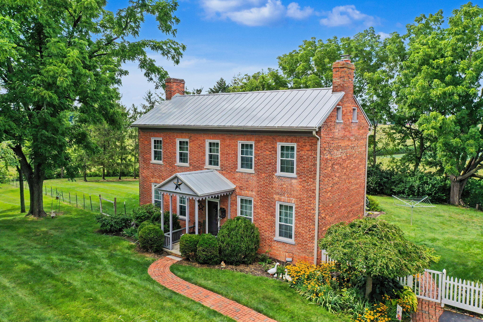 7646 River, Springfield, Ohio 45502