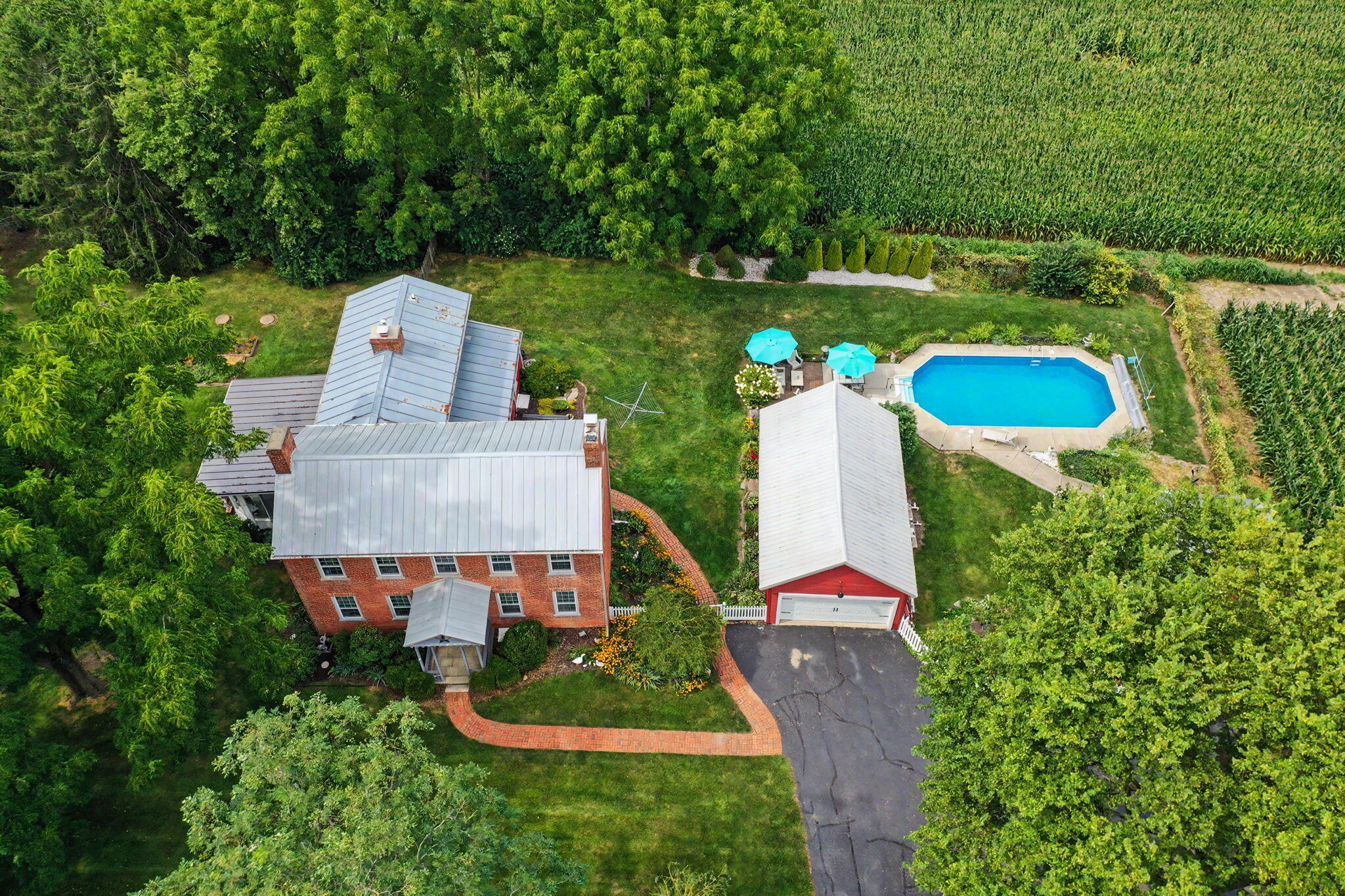 7646 River, Springfield, Ohio 45502