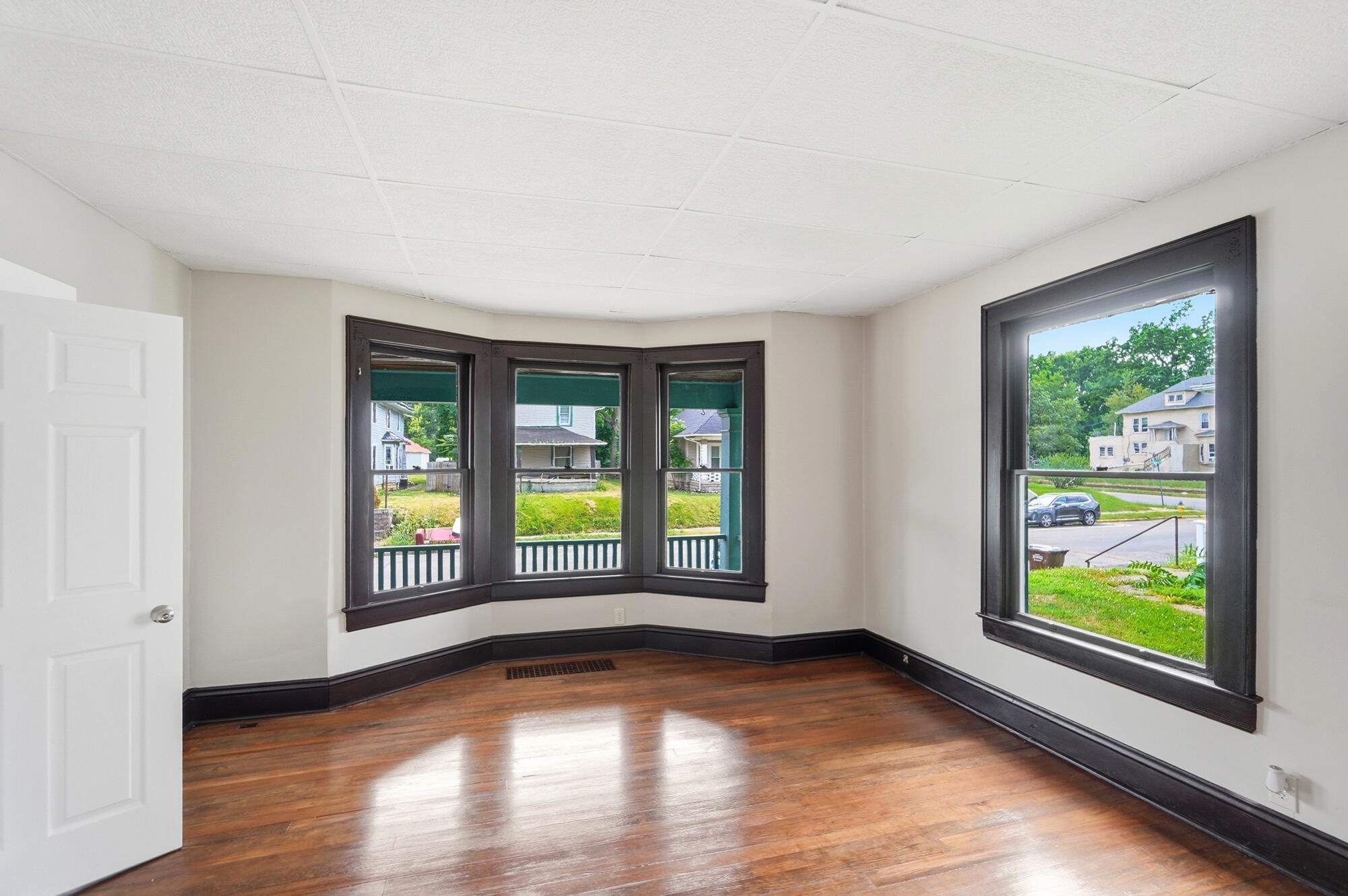 462-462.5 Stanton, Springfield, Ohio 45503