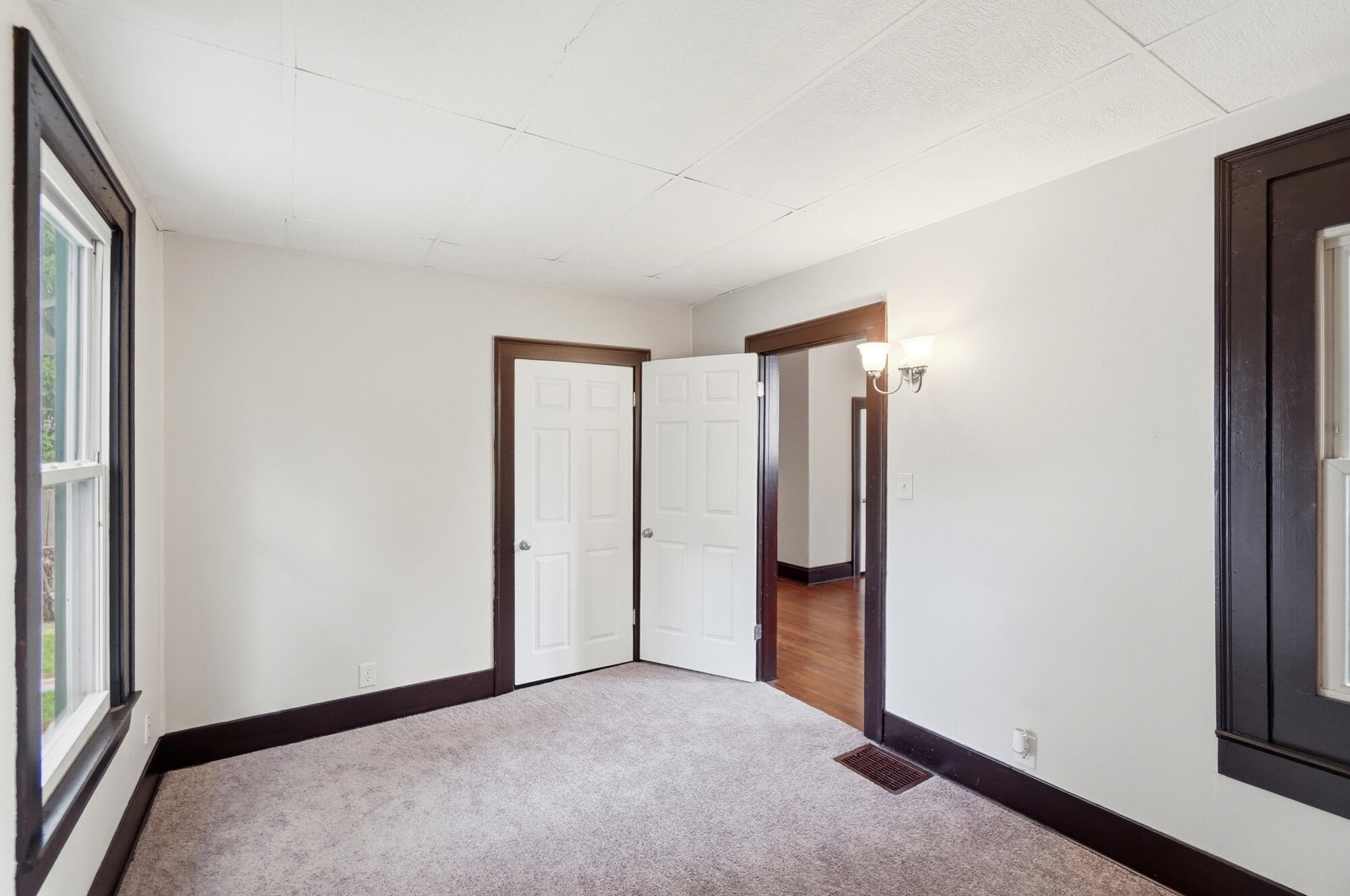 462-462.5 Stanton, Springfield, Ohio 45503