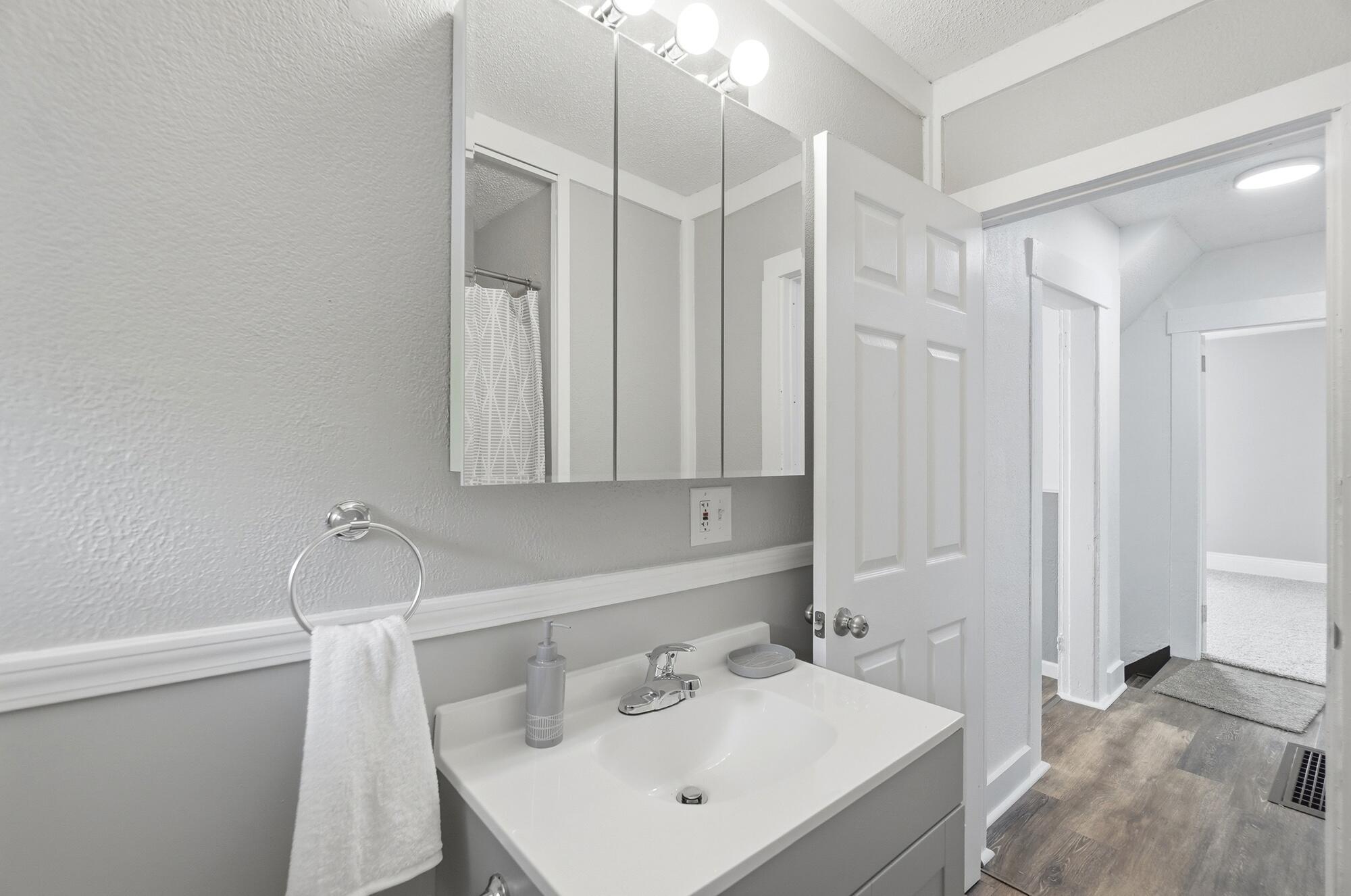 462-462.5 Stanton, Springfield, Ohio 45503