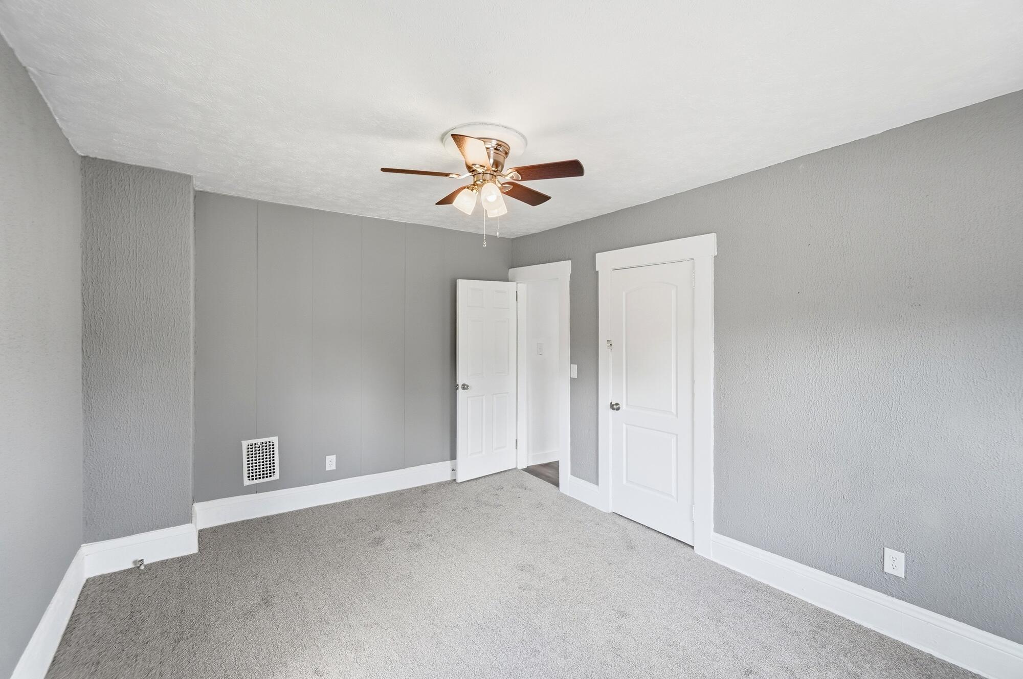 462-462.5 Stanton, Springfield, Ohio 45503