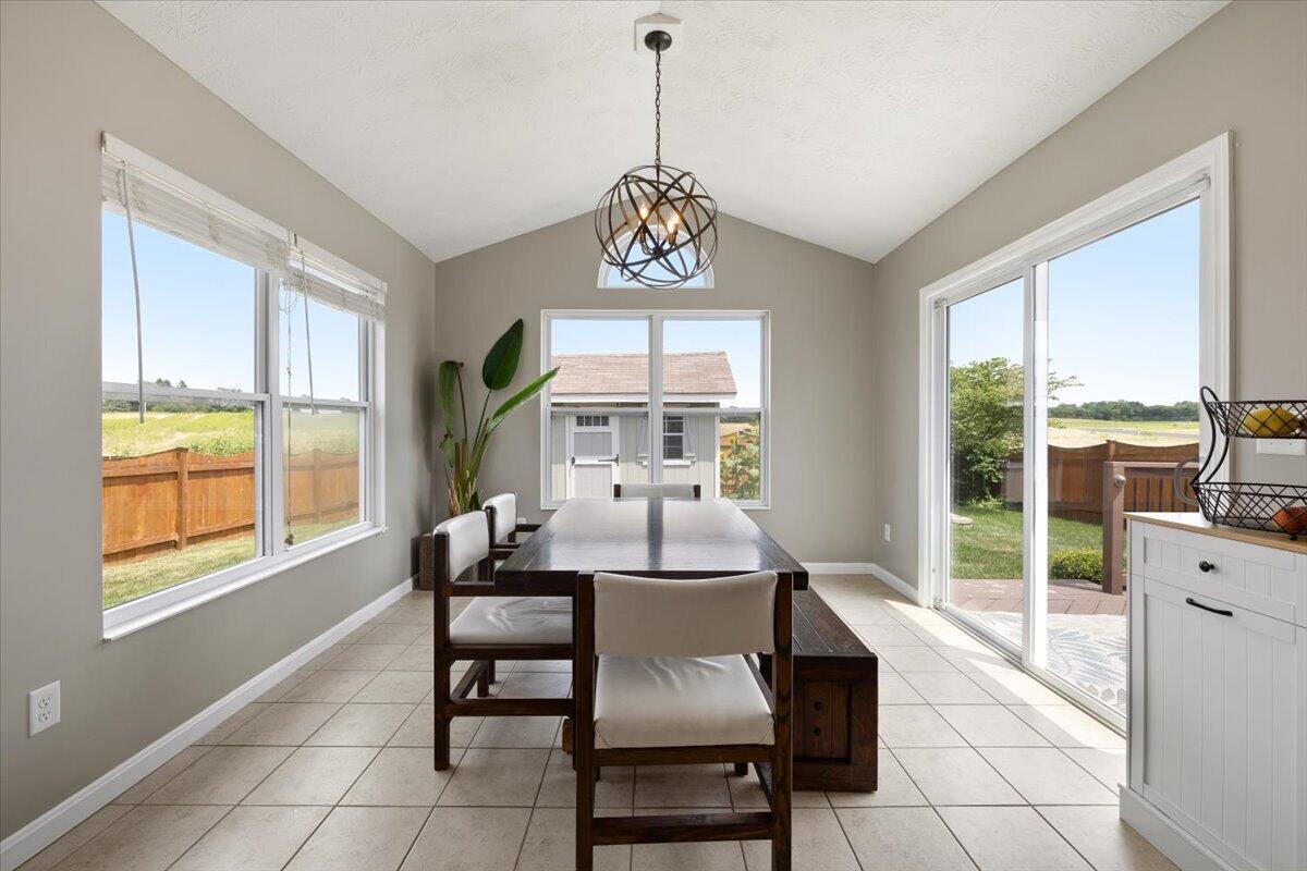 1845 Hunters Ridge, Troy, Ohio 45373