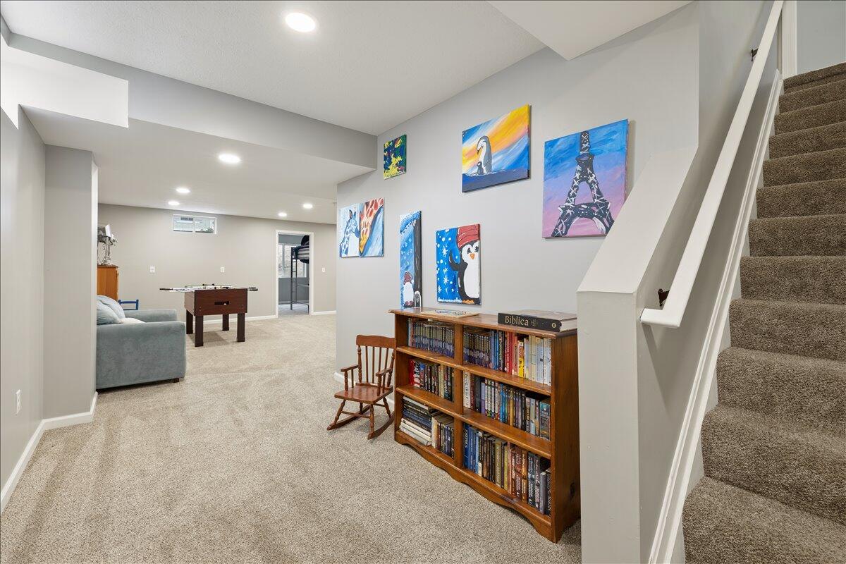 1845 Hunters Ridge, Troy, Ohio 45373