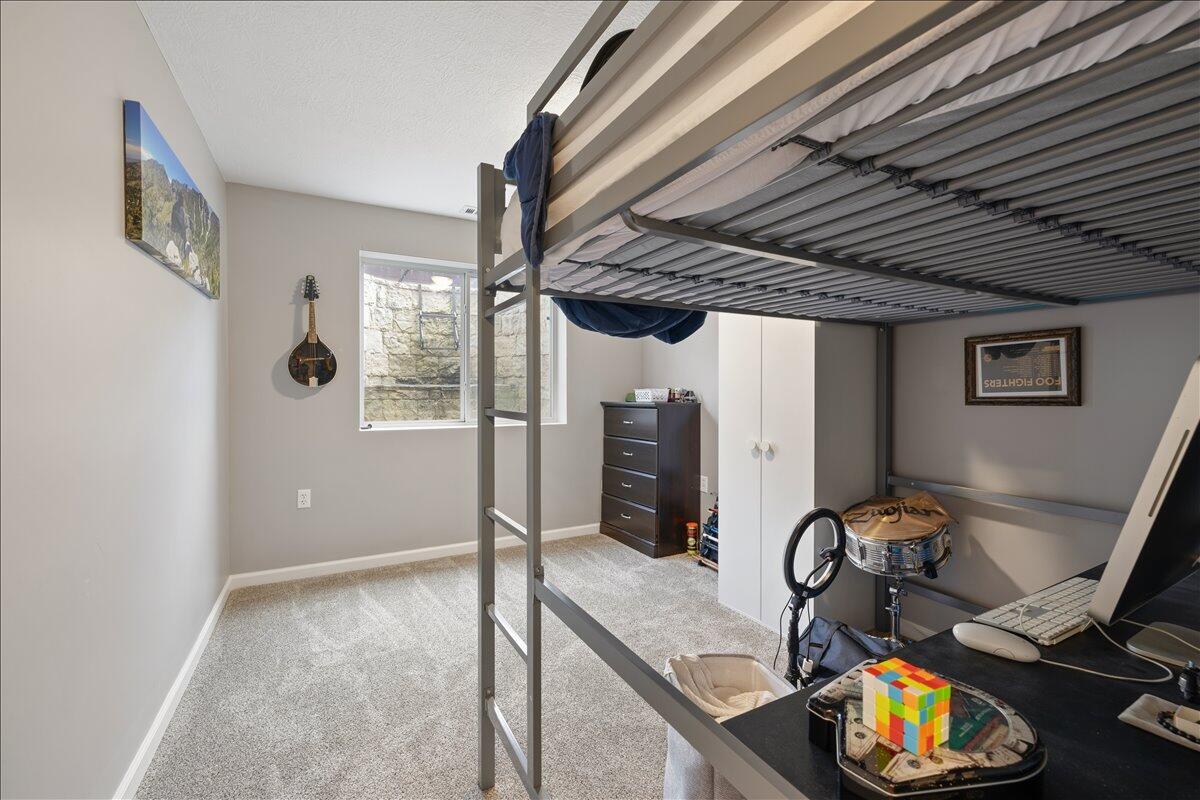 1845 Hunters Ridge, Troy, Ohio 45373
