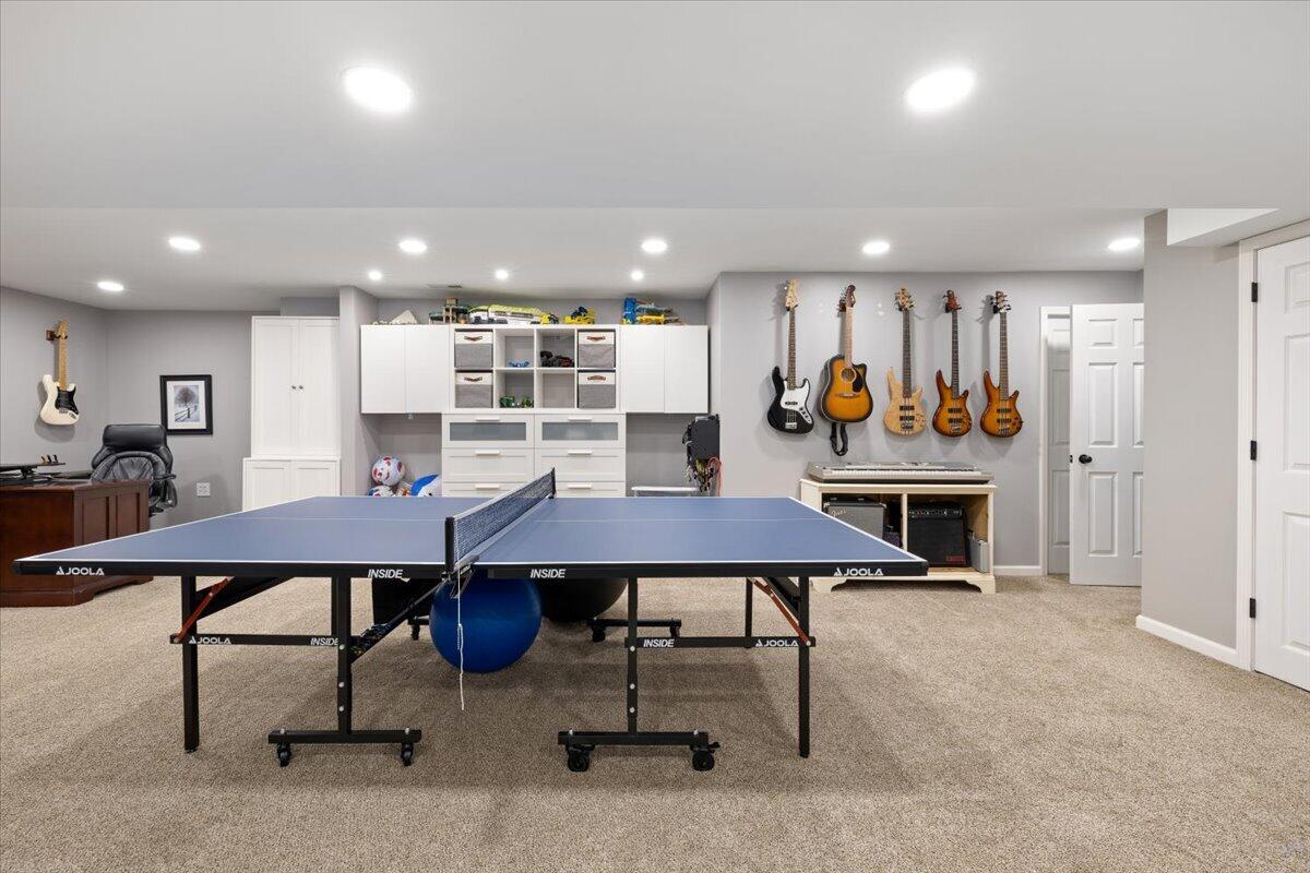 1845 Hunters Ridge, Troy, Ohio 45373