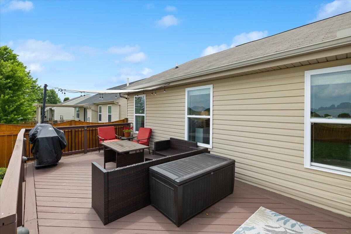 1845 Hunters Ridge, Troy, Ohio 45373