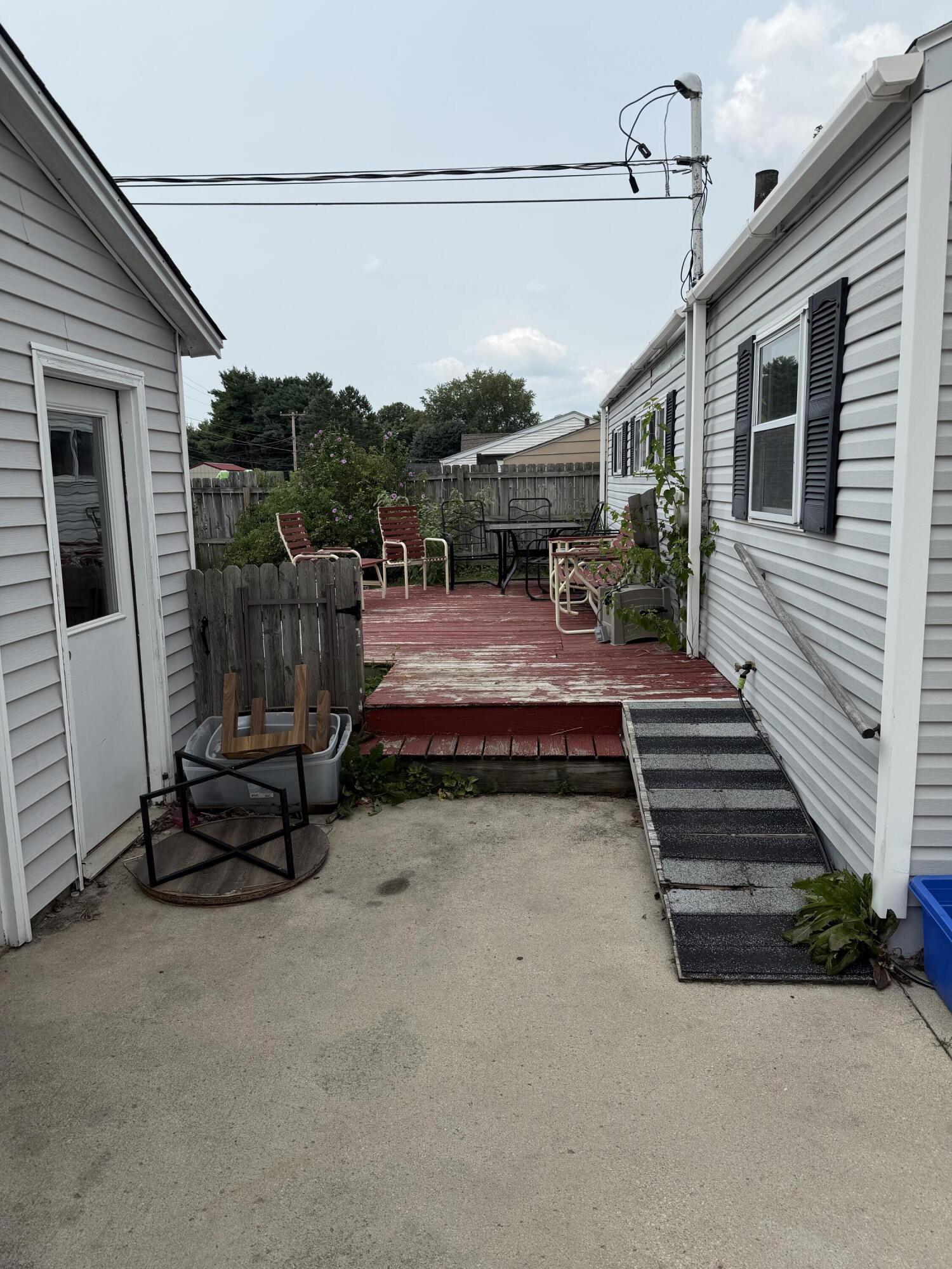 729 Lake, Saint Marys, Ohio 45885
