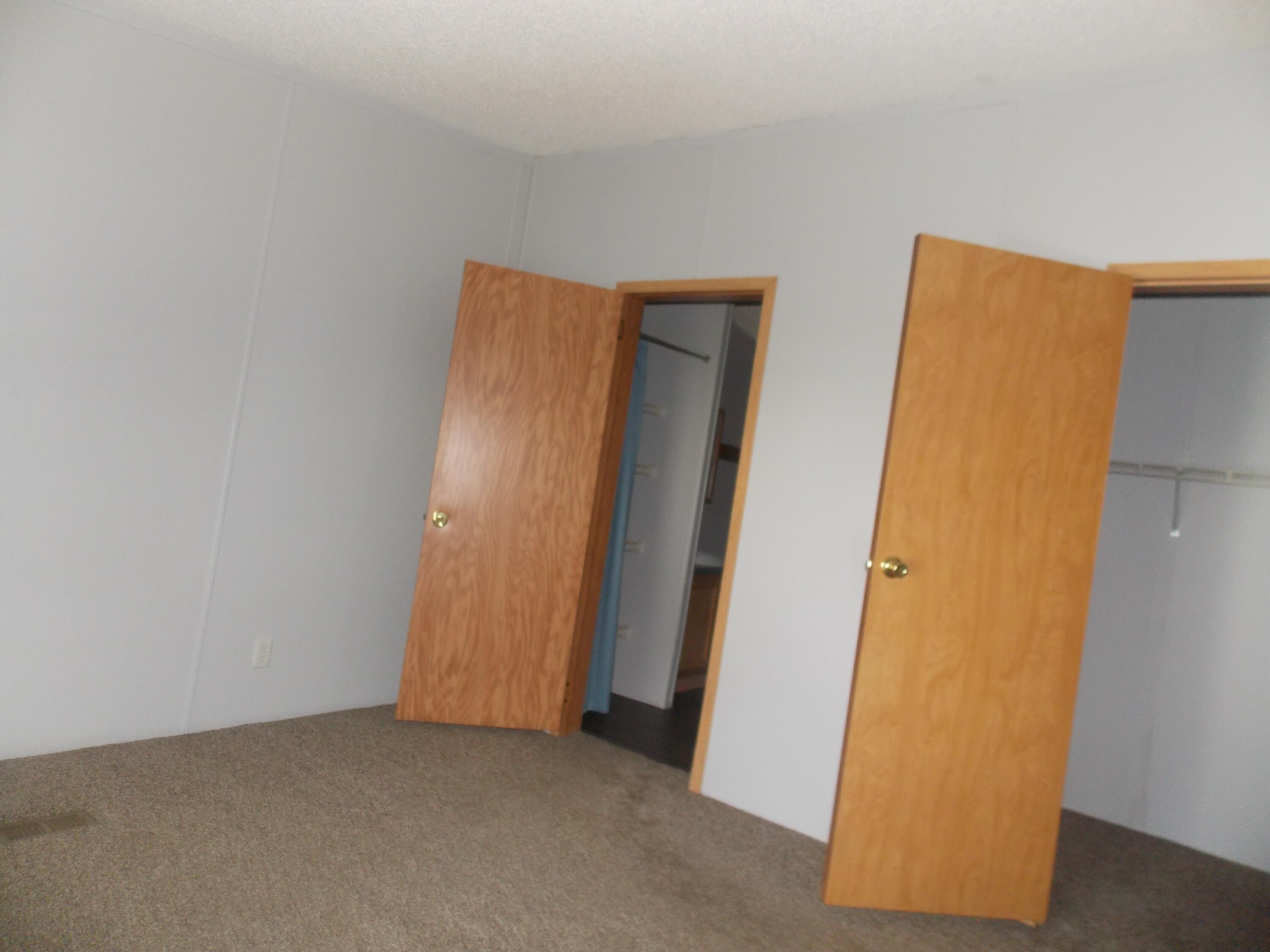 58 Apple Hill, Springfield, Ohio 45502