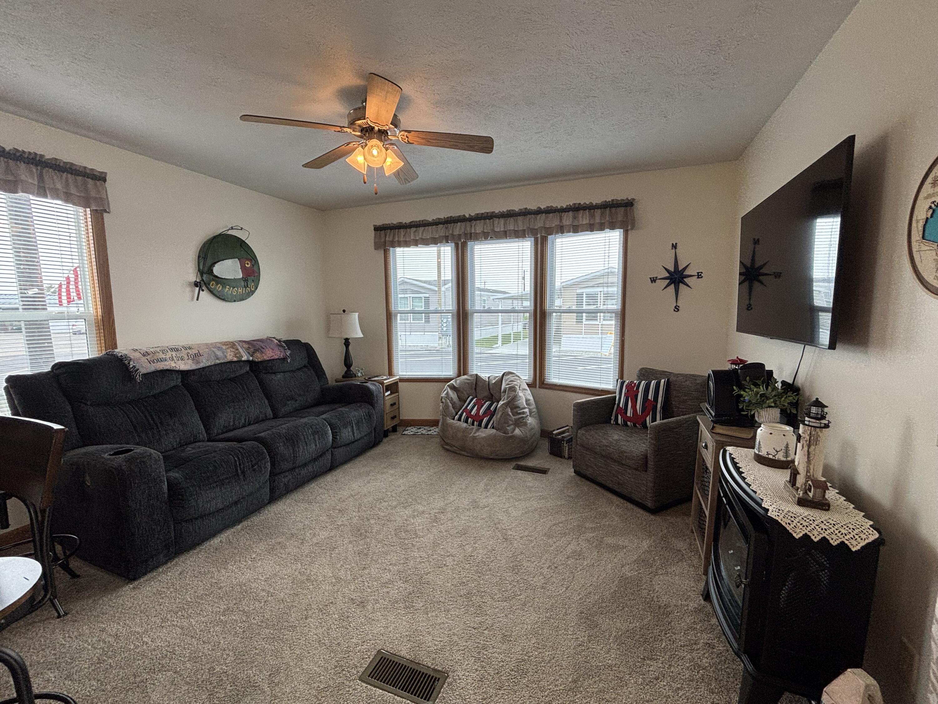 8935 Chestnut, Lakeview, Ohio 43331