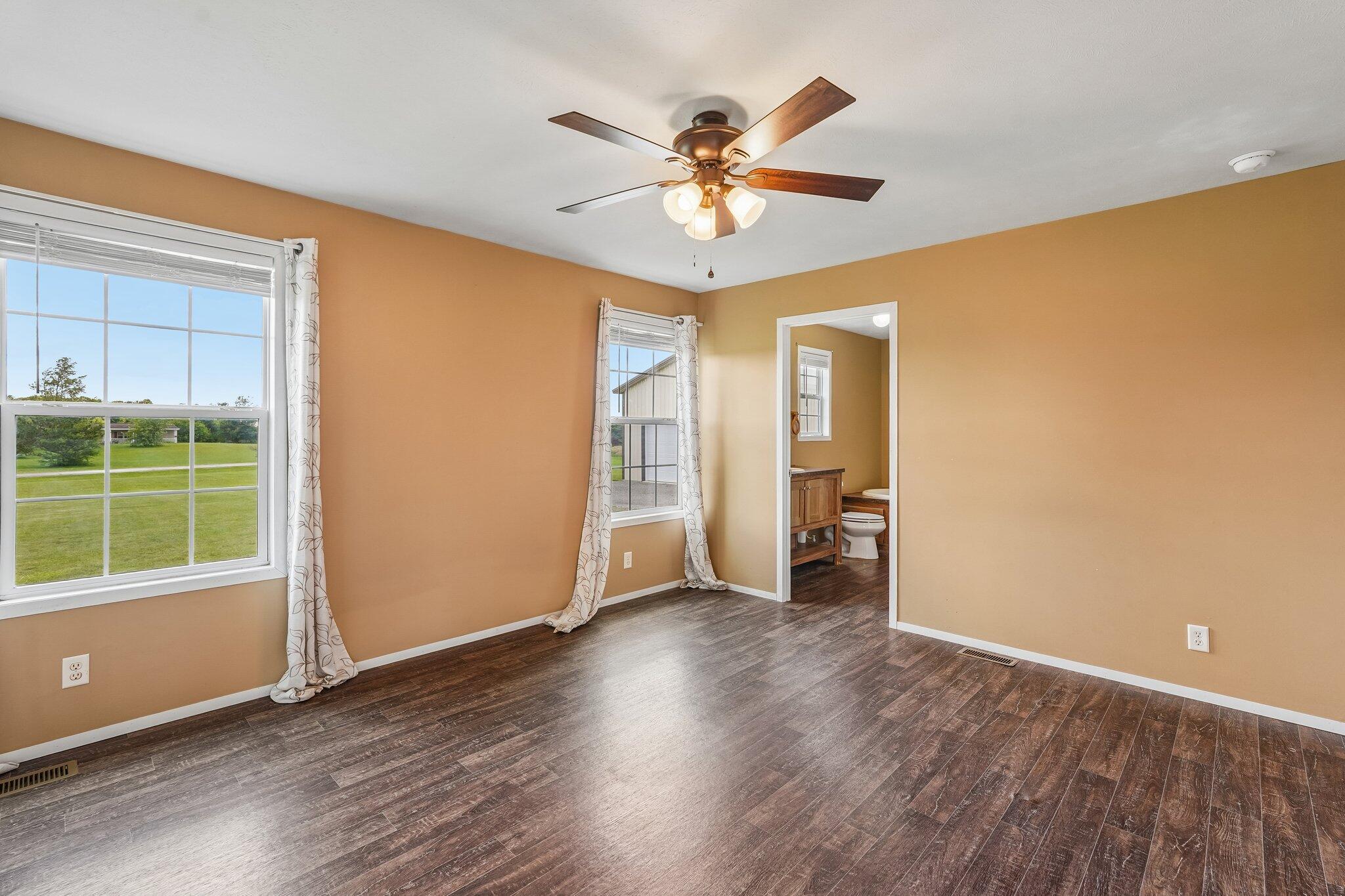 7916 State Route 559, Zanesfield, Ohio 43360