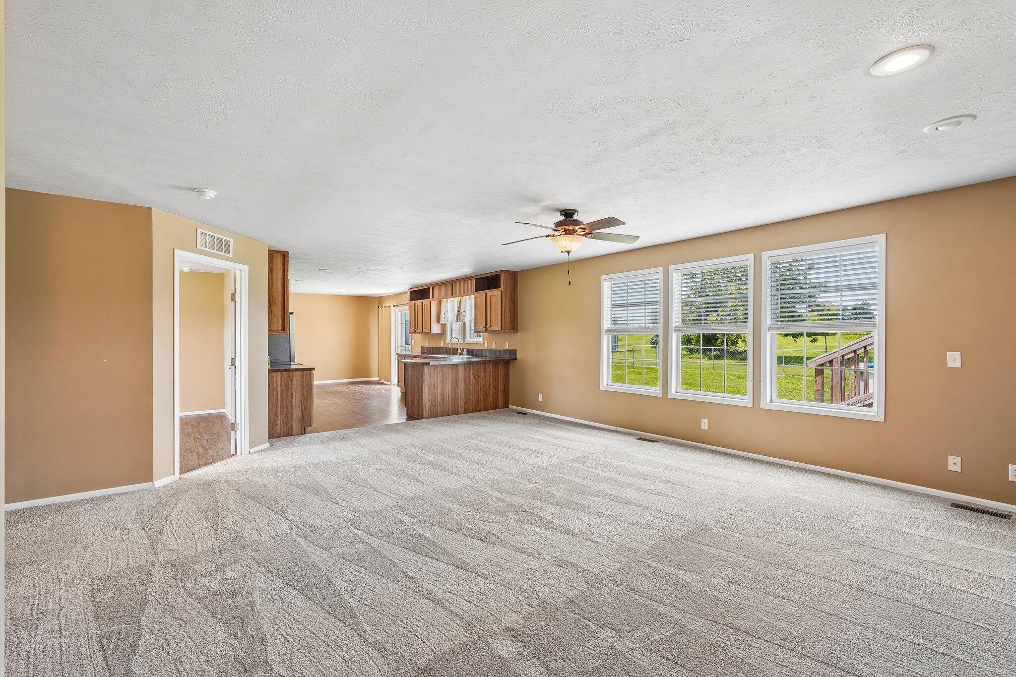 7916 State Route 559, Zanesfield, Ohio 43360