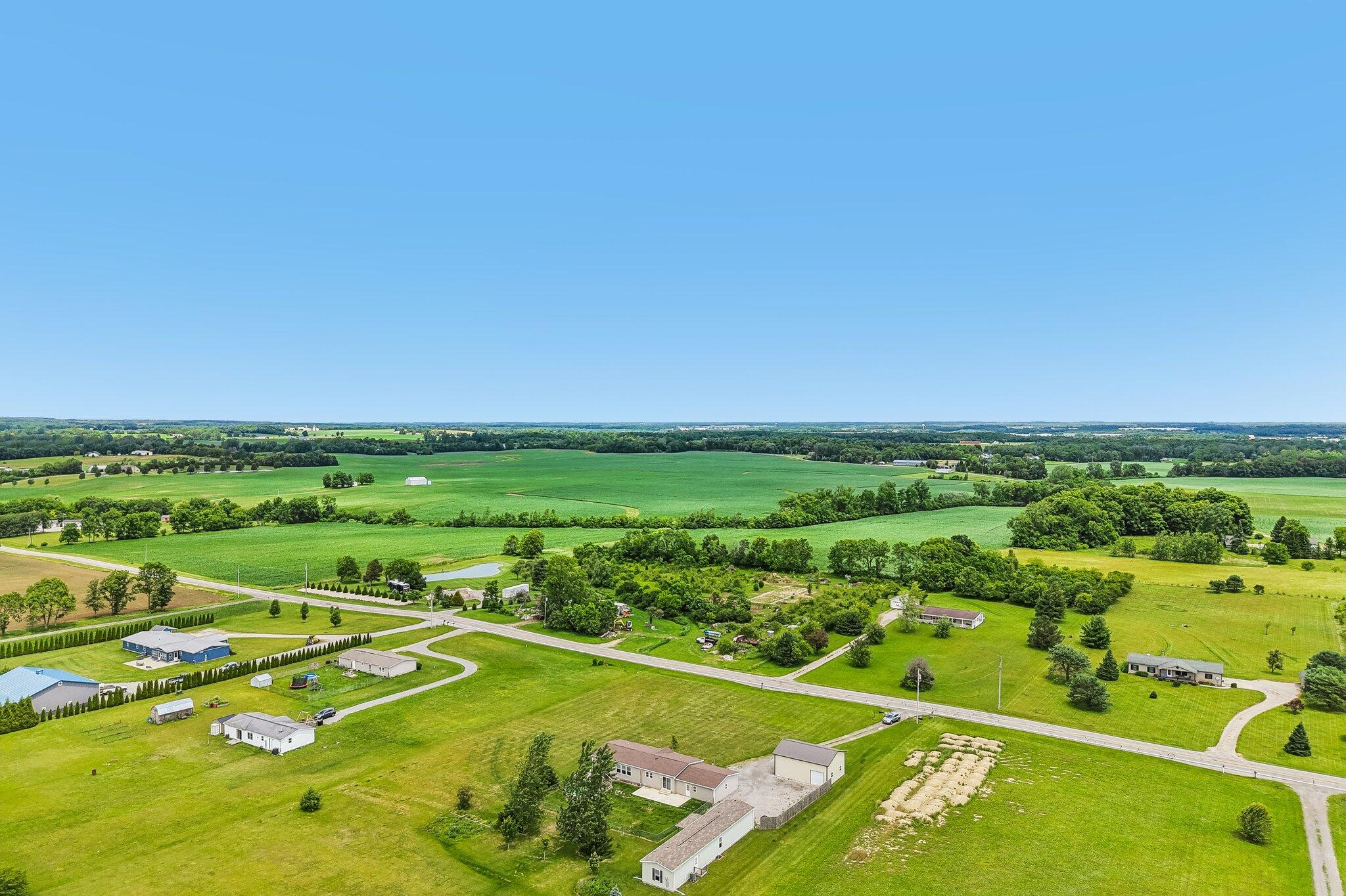7916 State Route 559, Zanesfield, Ohio 43360