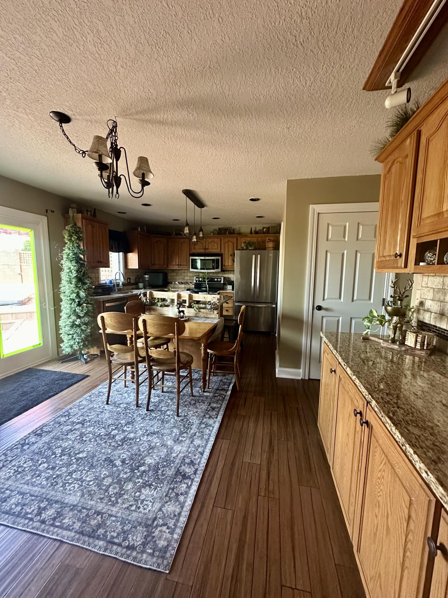1614 Springfield, Wapakoneta, Ohio 45895