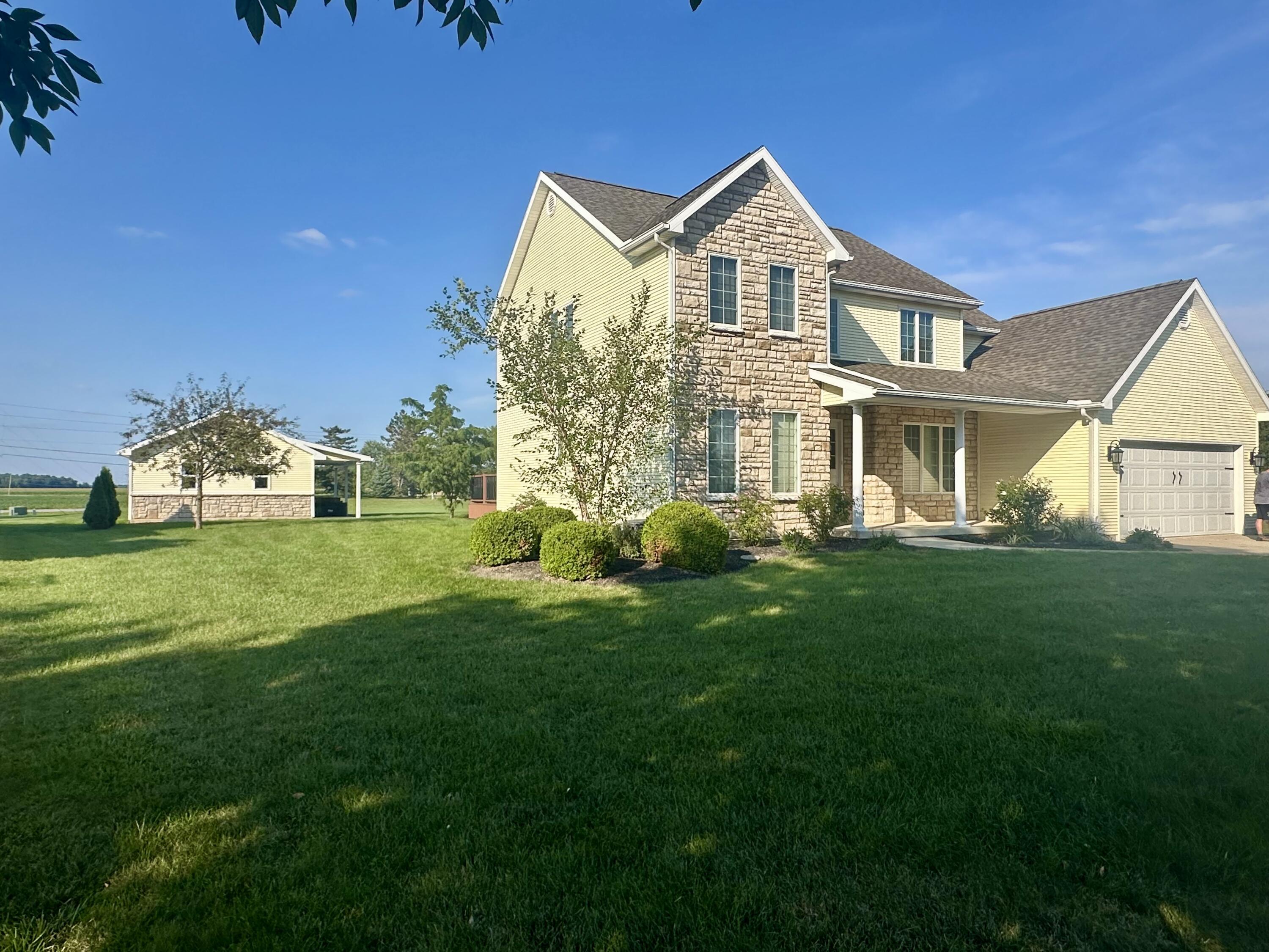 1614 Springfield, Wapakoneta, Ohio 45895