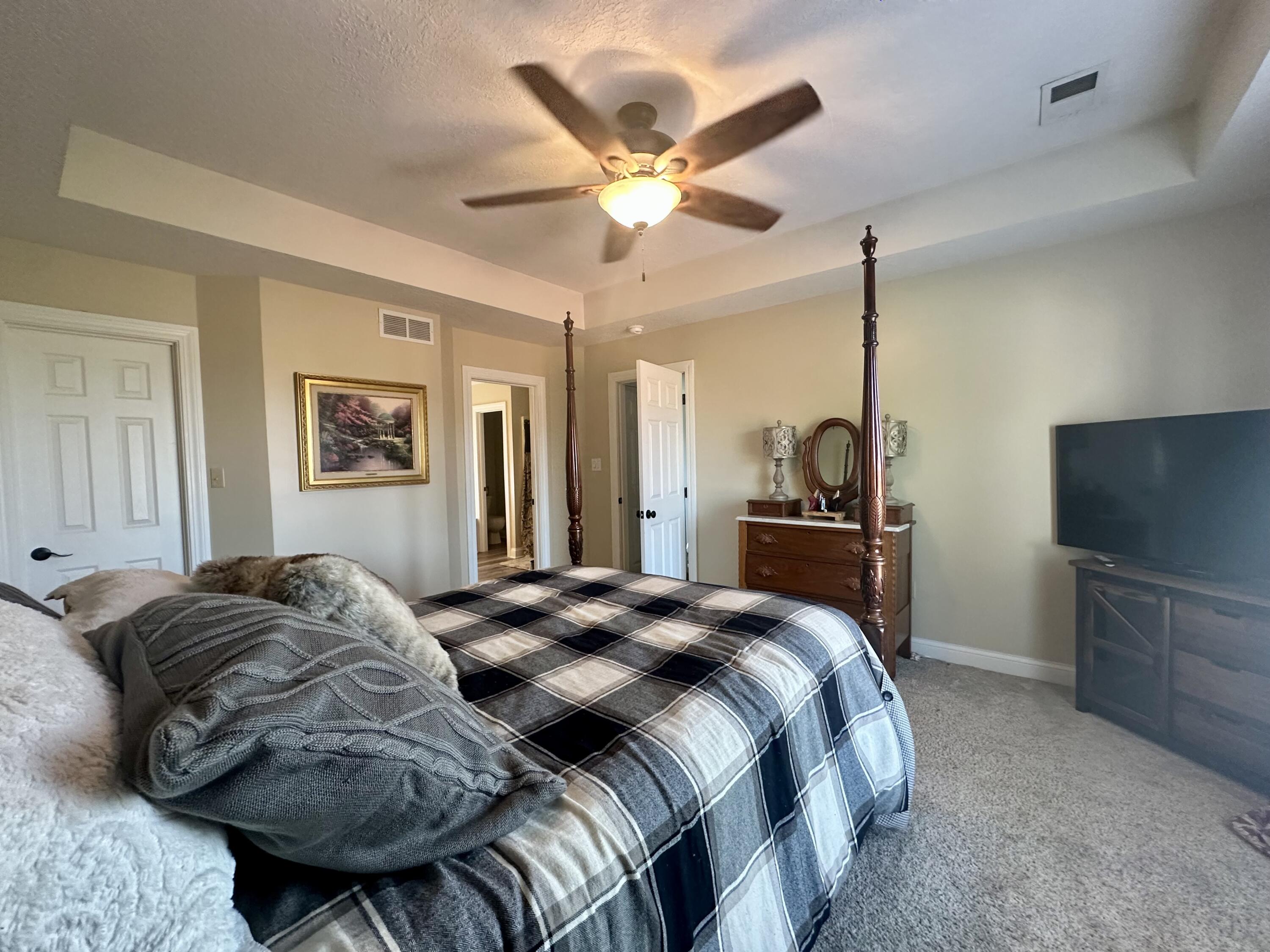 1614 Springfield, Wapakoneta, Ohio 45895