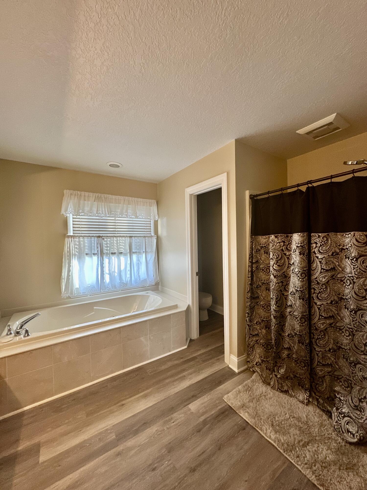 1614 Springfield, Wapakoneta, Ohio 45895