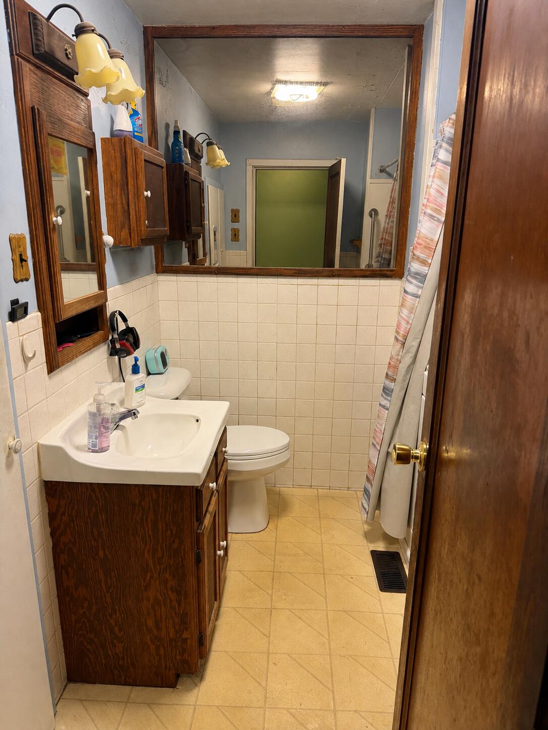 125 Bank, Saint Marys, Ohio 45885