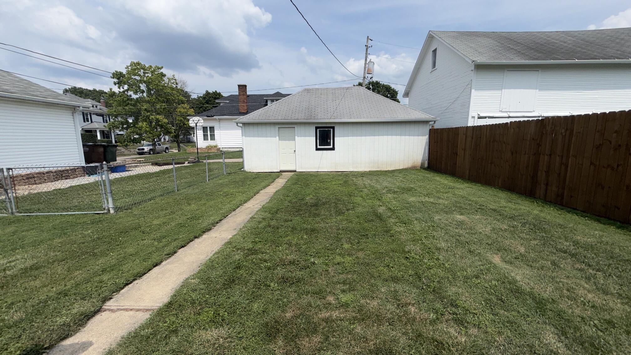 1209 Nicklin, Piqua, Ohio 45356